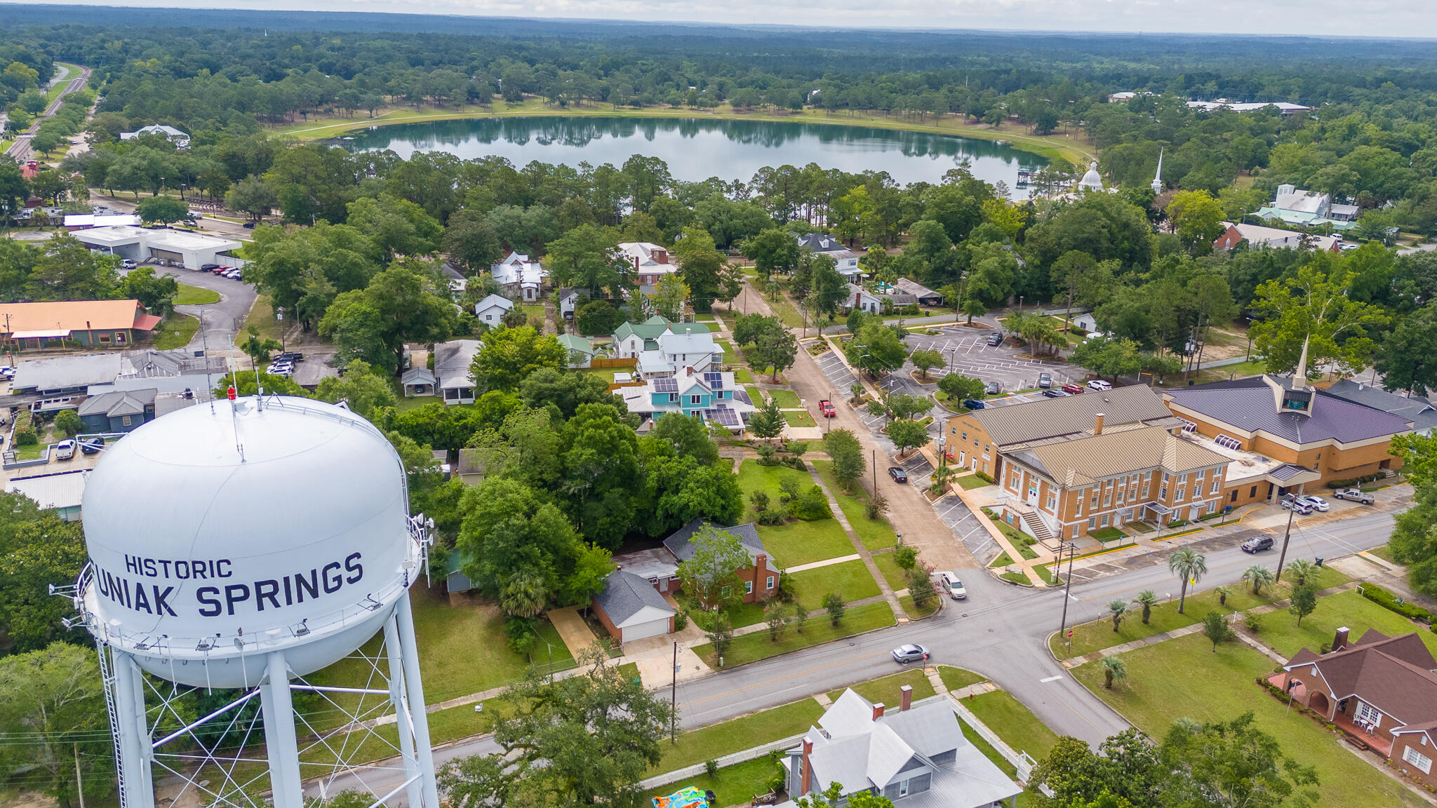 TOWN OF DEFUNIAK SPRINGS - Residential