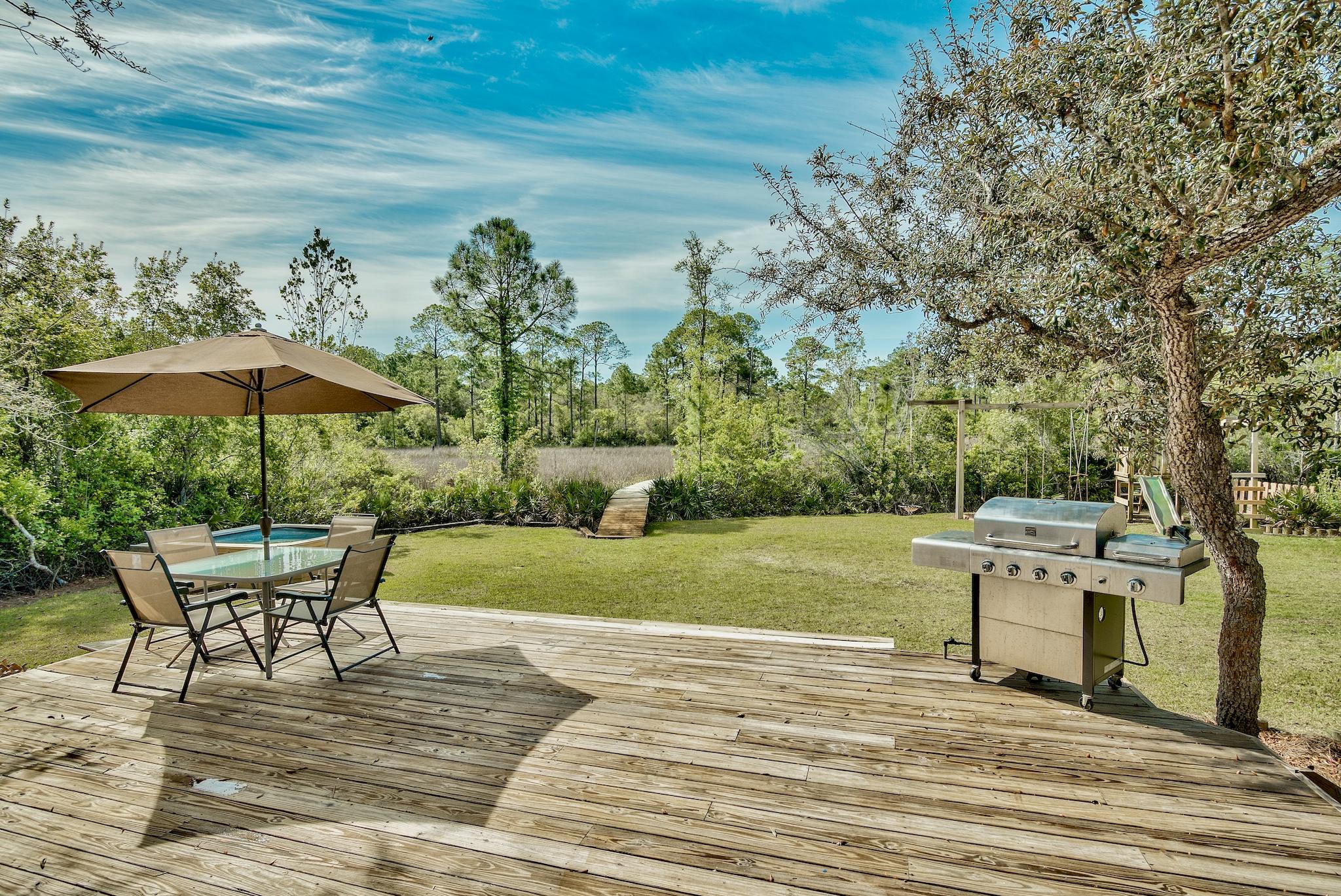 BAY PINE SHORES - Residential