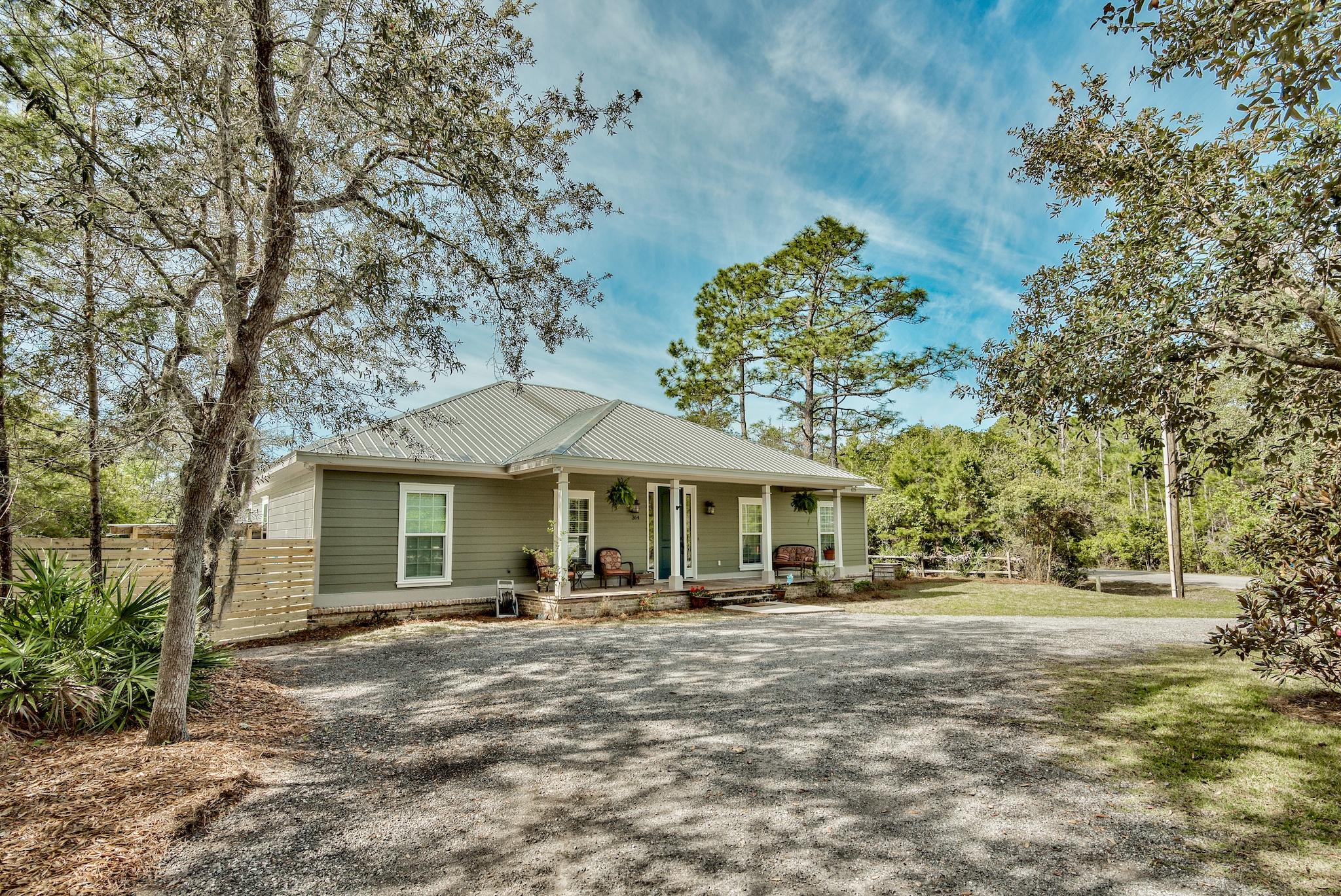 BAY PINE SHORES - Residential
