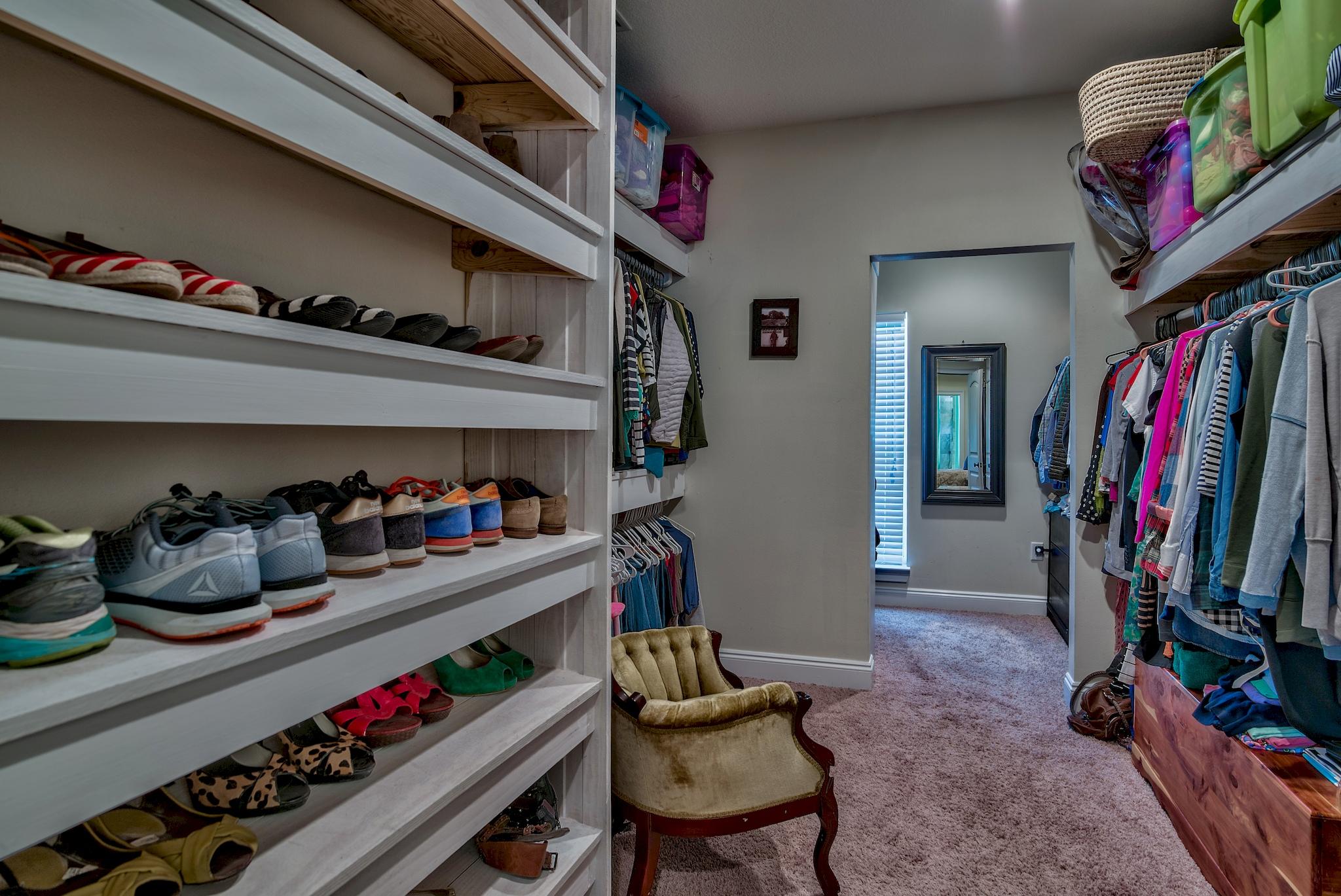 BAY PINE SHORES - Residential