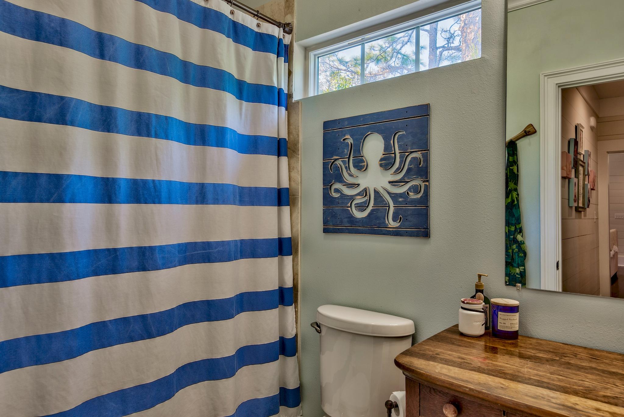 BAY PINE SHORES - Residential