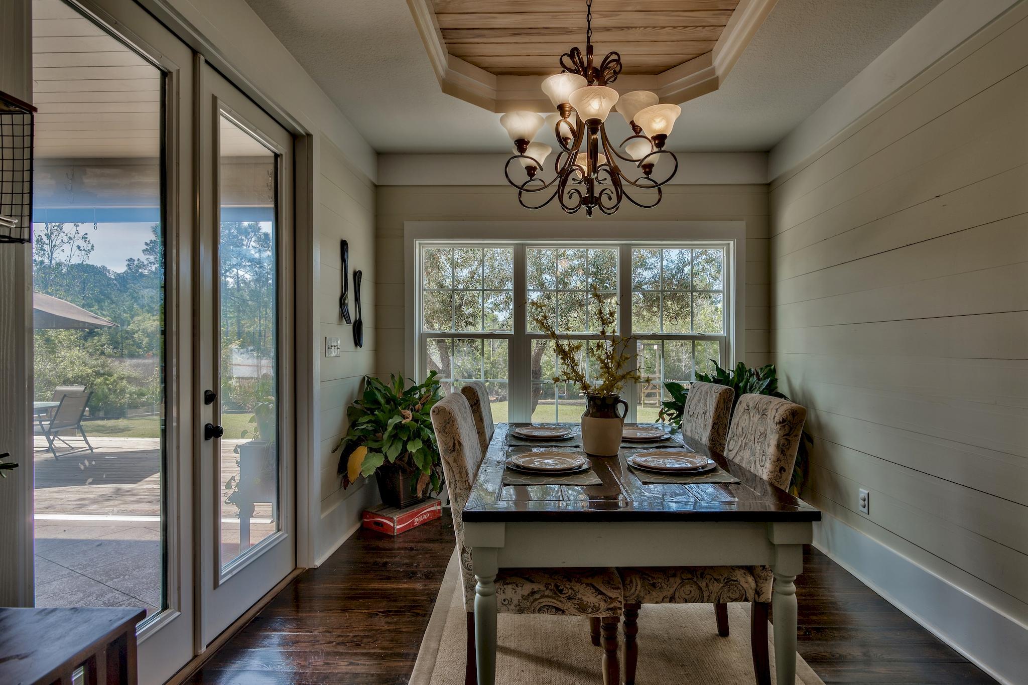 BAY PINE SHORES - Residential