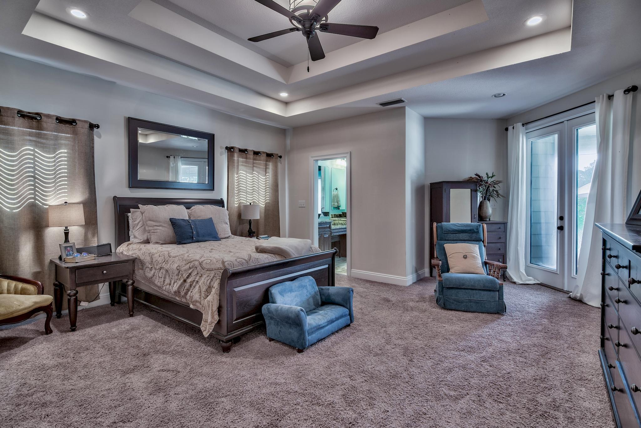BAY PINE SHORES - Residential