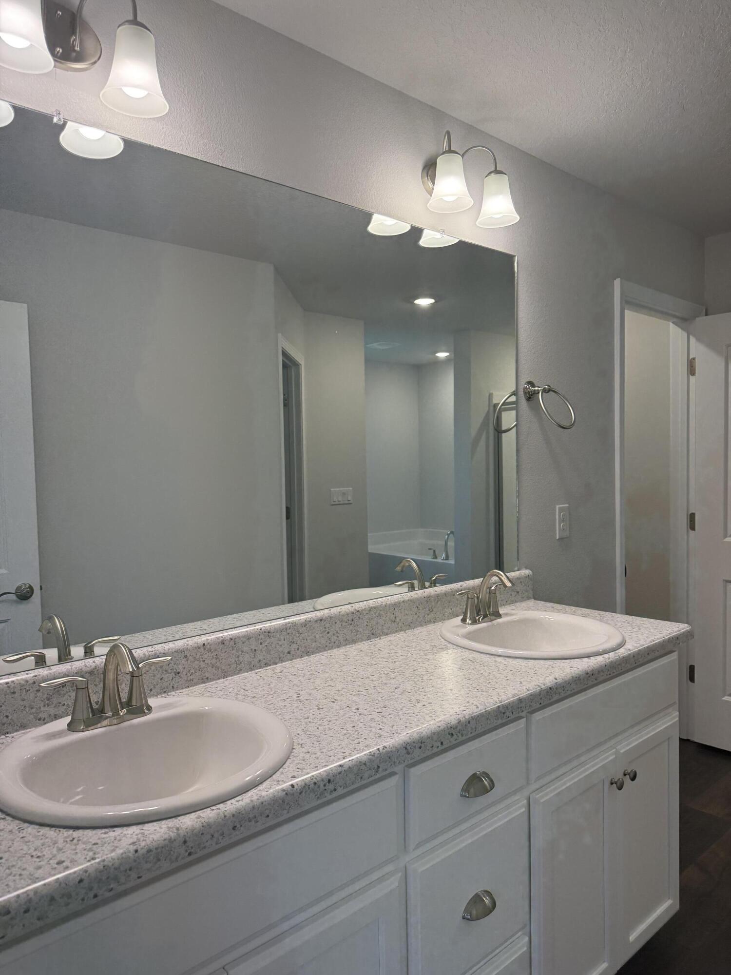 Ashton View - Residential