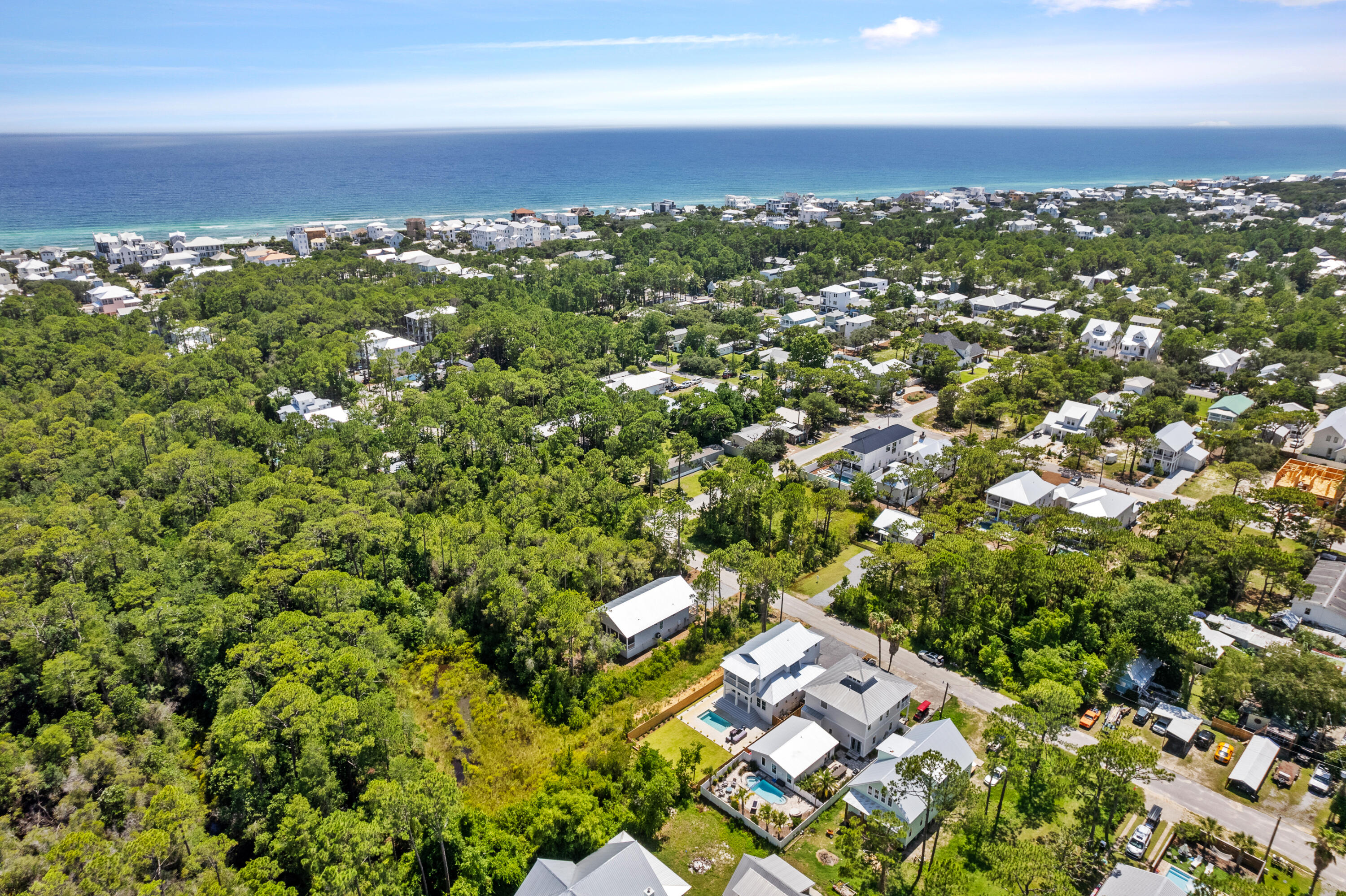 GULF SHORE MANOR - Residential