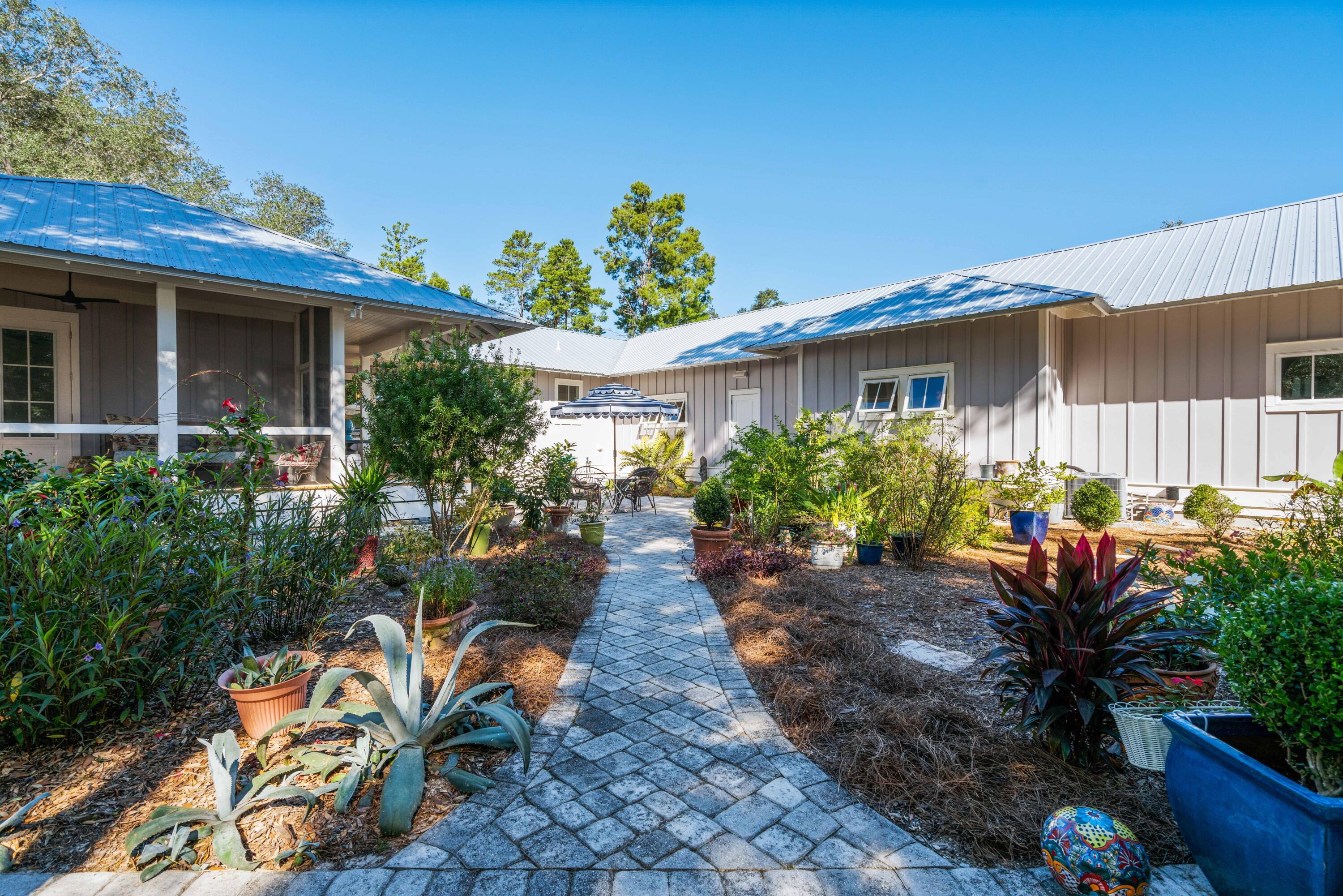 EDEN ESTATES S/D - Residential