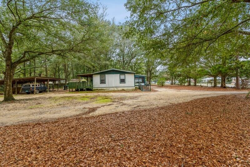 LEON HTS LOTS 1 & 2 BLK 3 - Residential