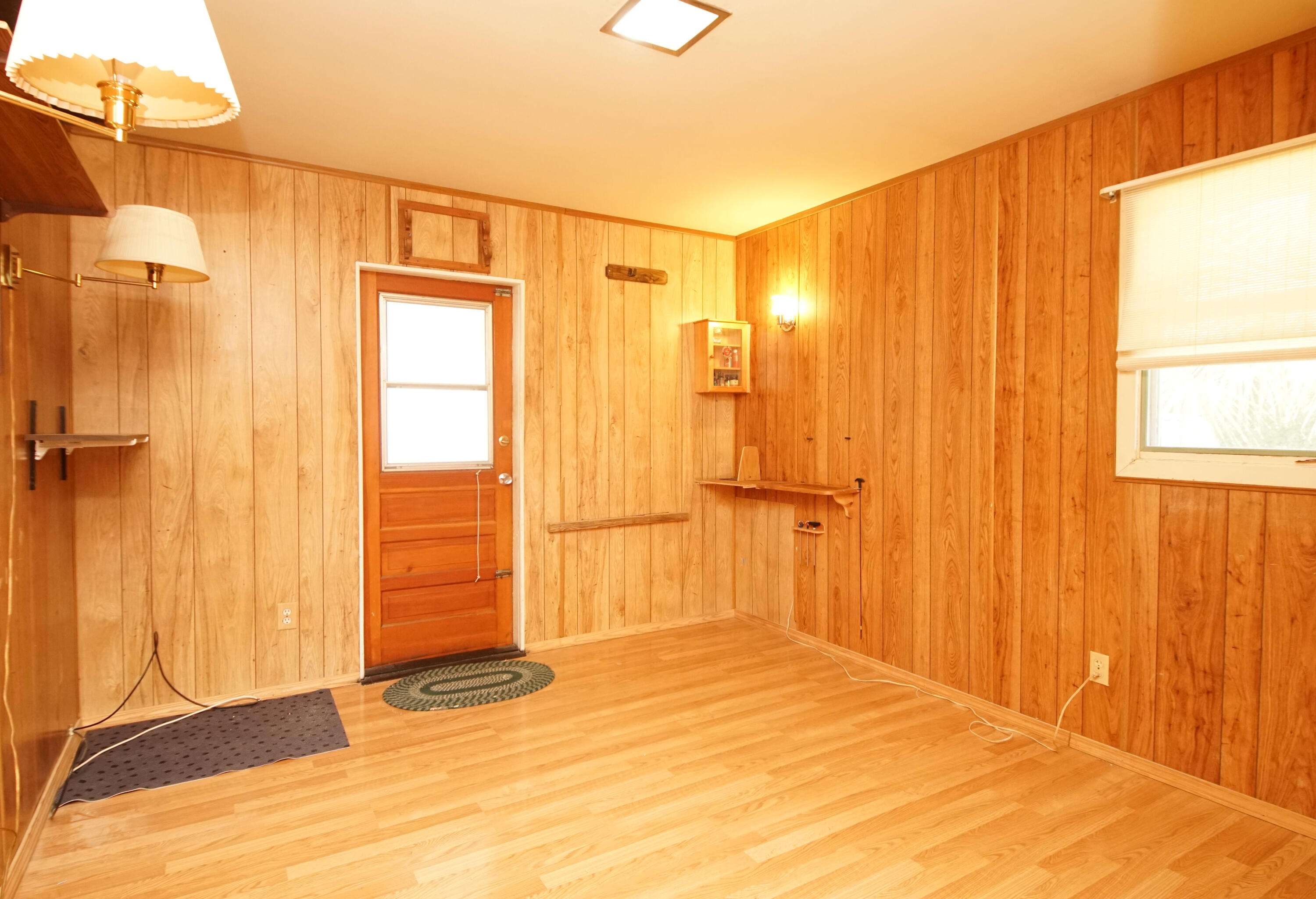 ELLIOTTS POINT 10TH ADDN - Residential