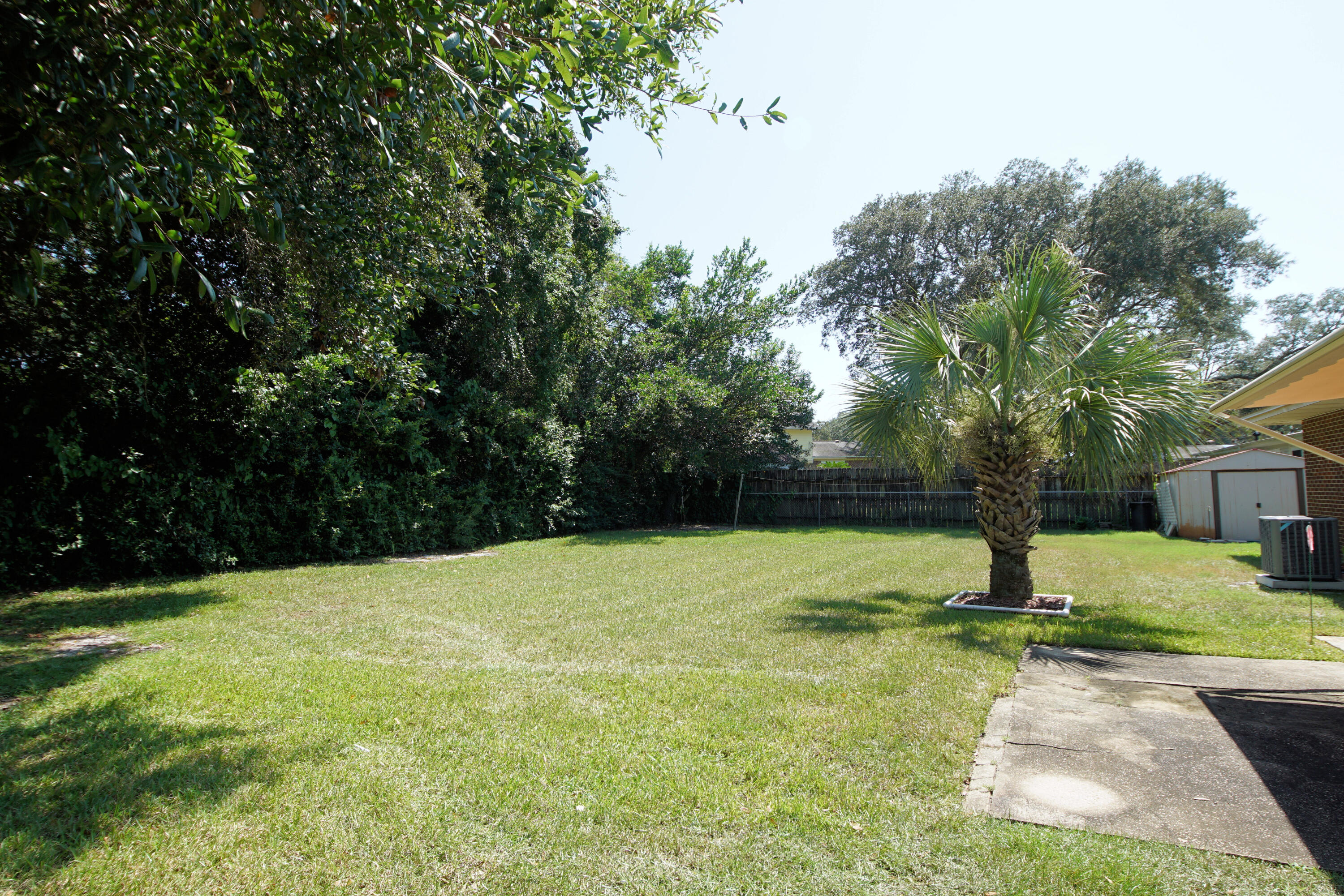 ELLIOTTS POINT 10TH ADDN - Residential