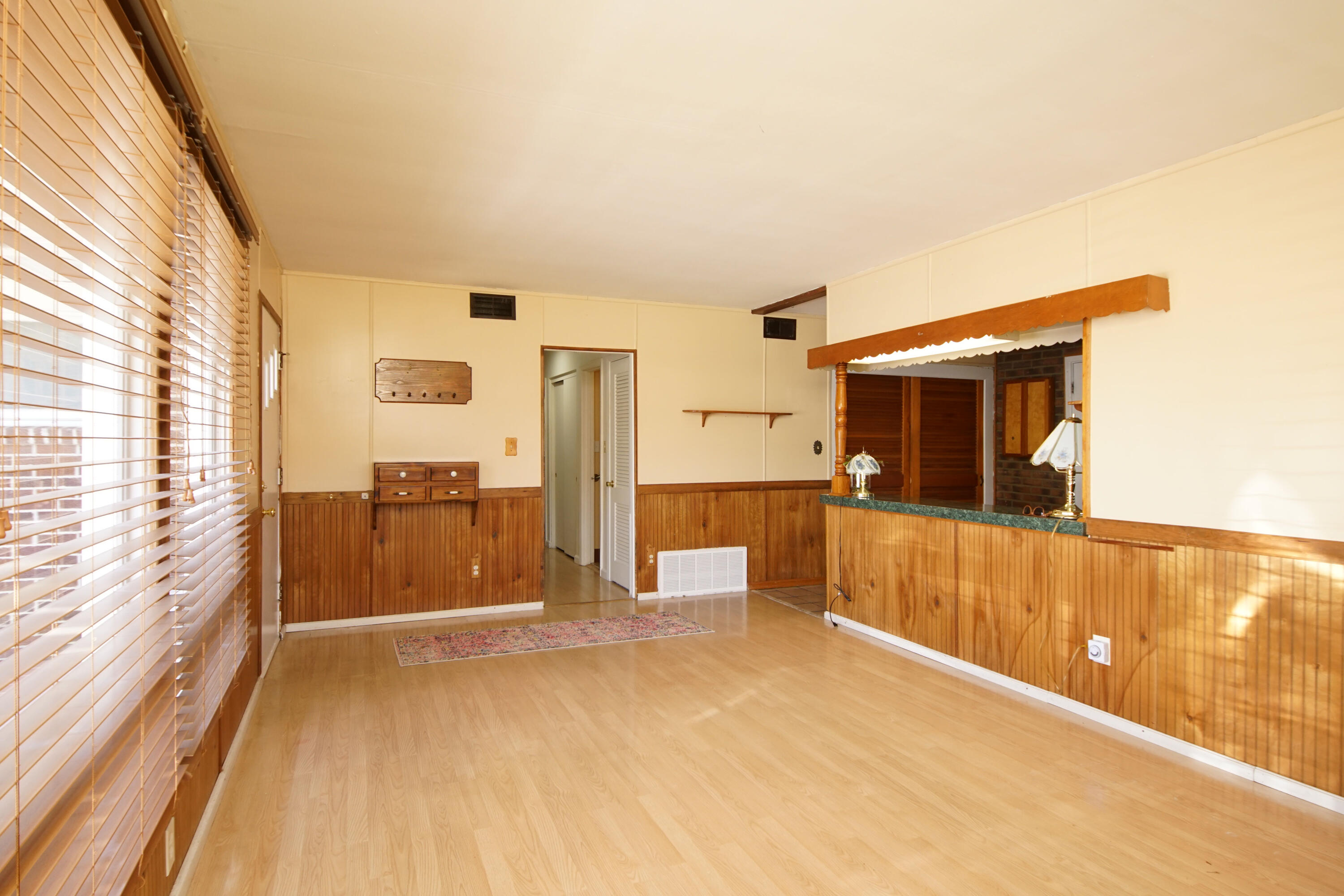 ELLIOTTS POINT 10TH ADDN - Residential