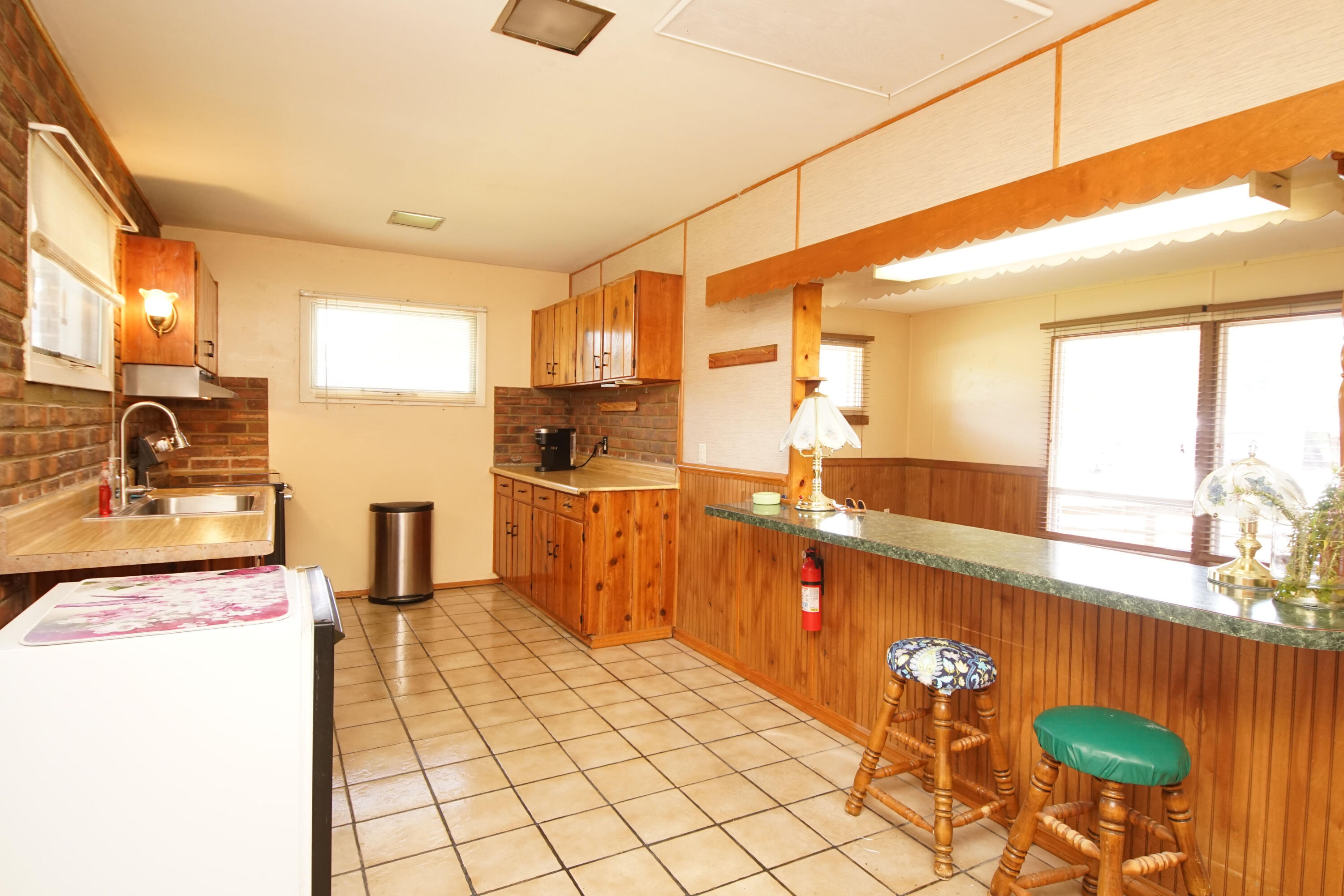 ELLIOTTS POINT 10TH ADDN - Residential