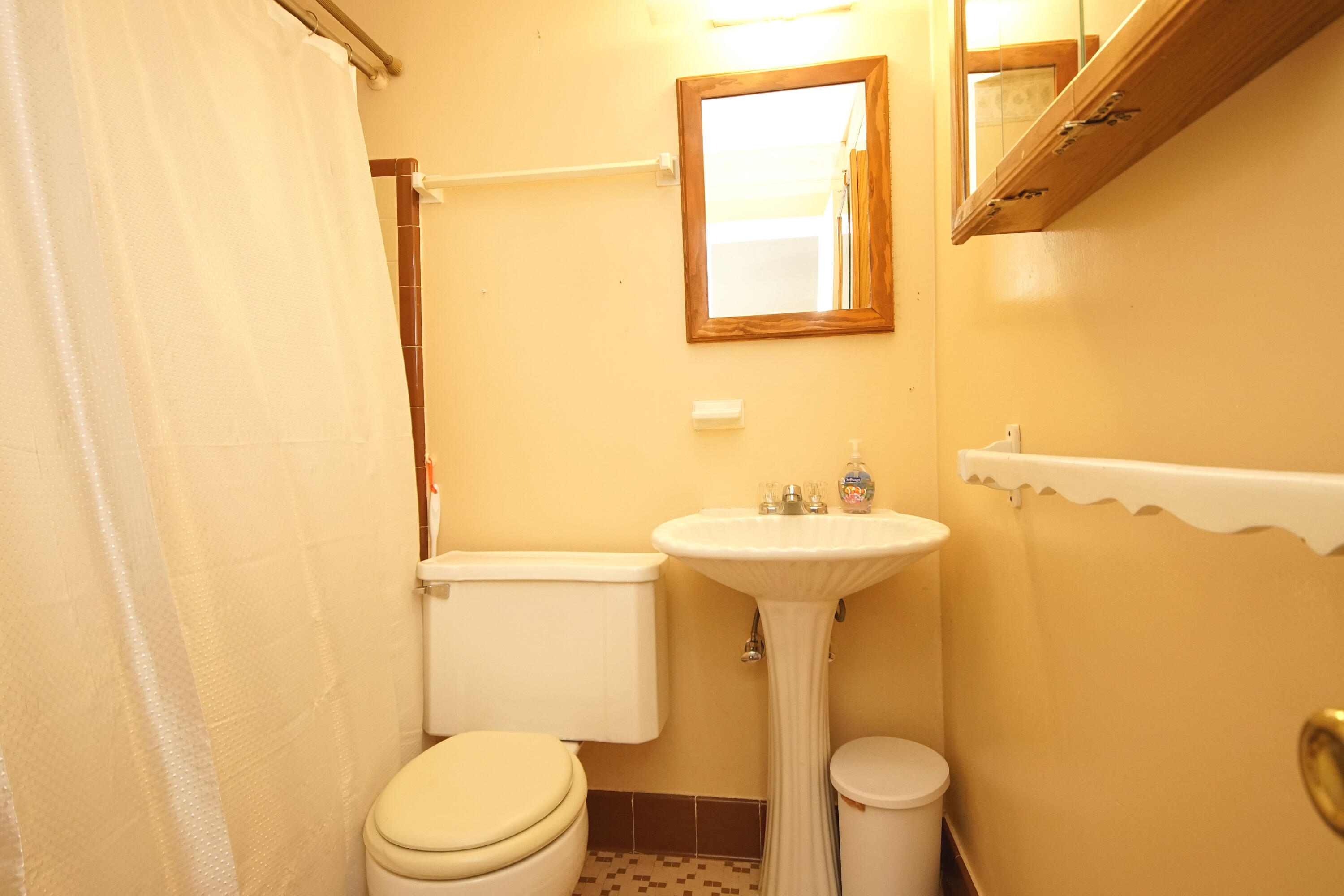 ELLIOTTS POINT 10TH ADDN - Residential