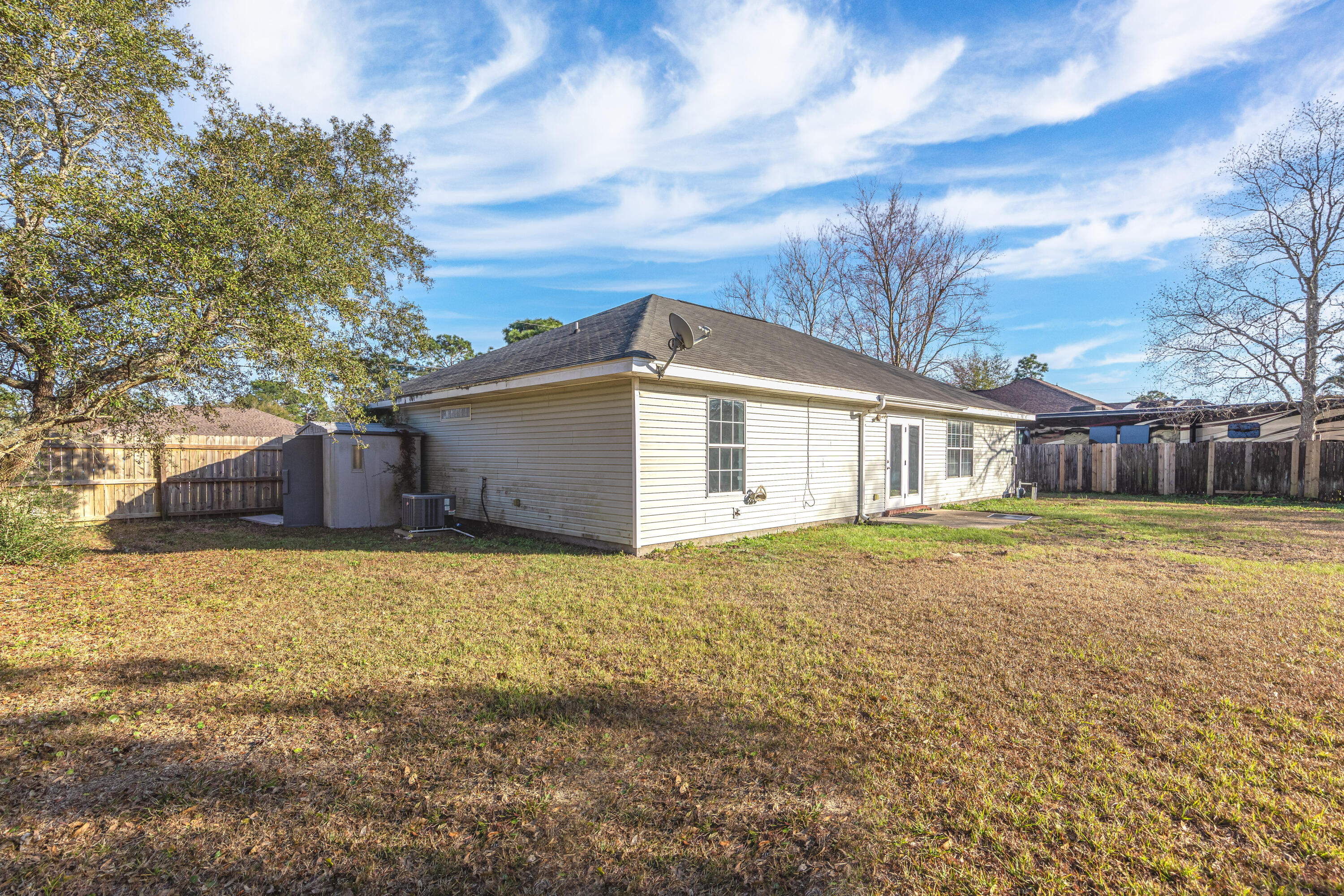 NAVARRE S/D 2ND ADDN - Residential