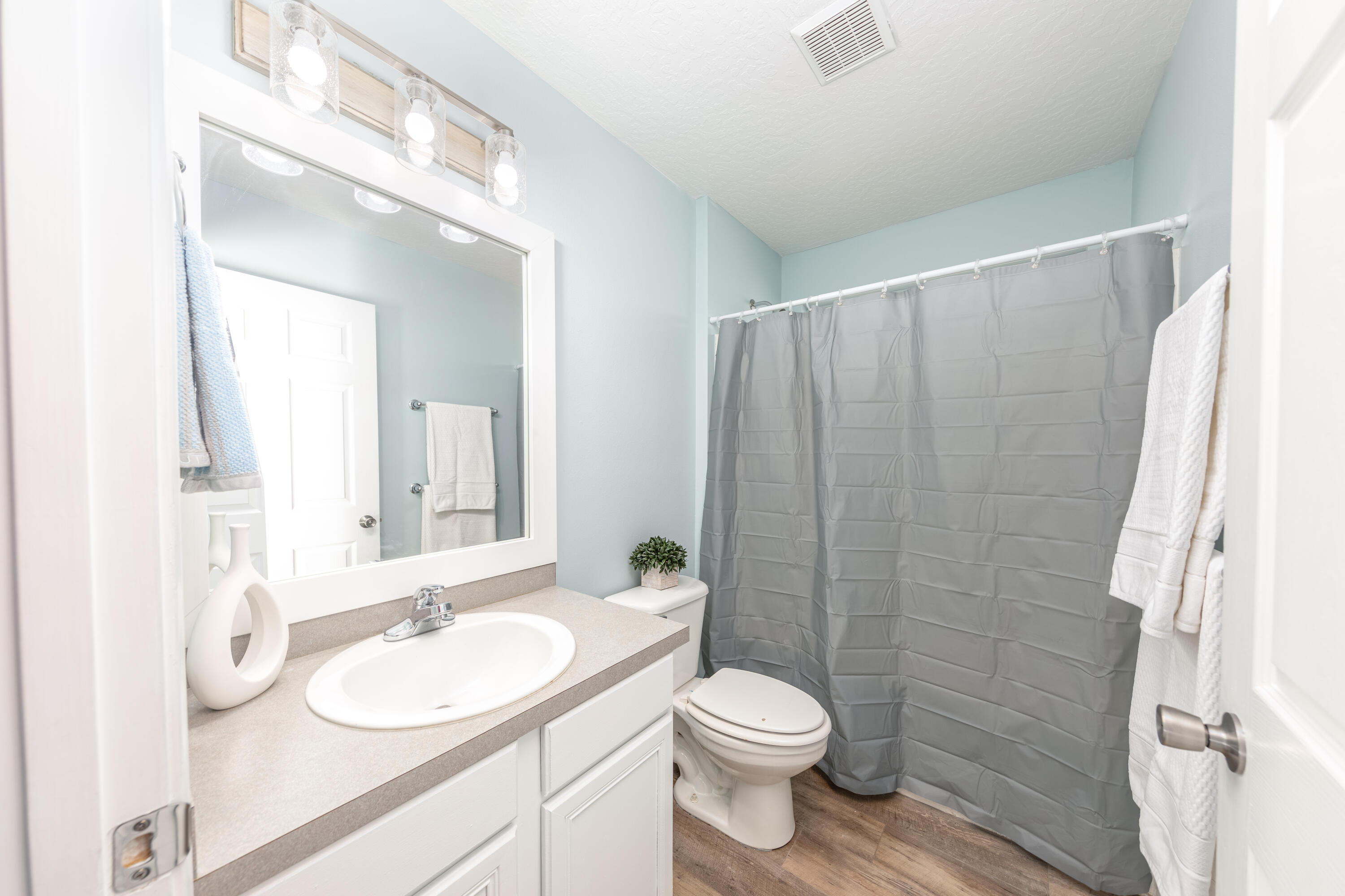 NAVARRE S/D 2ND ADDN - Residential