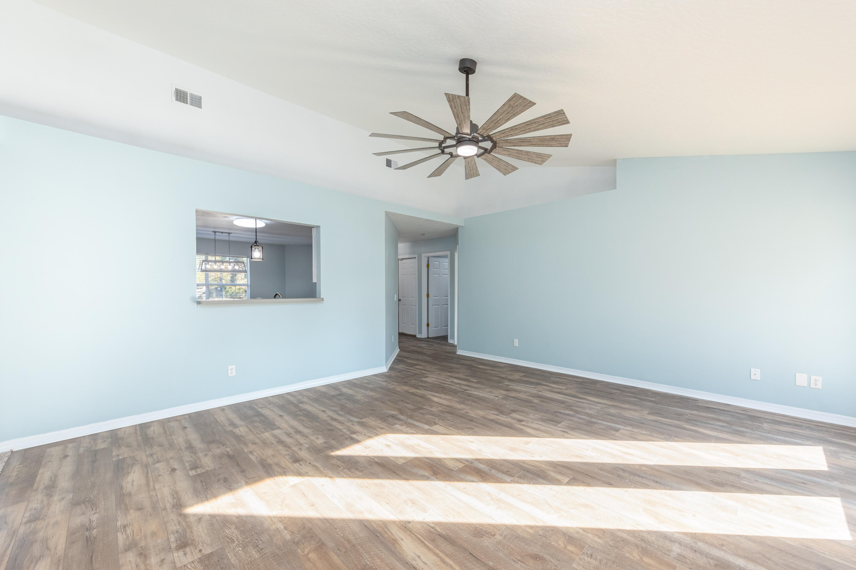 NAVARRE S/D 2ND ADDN - Residential