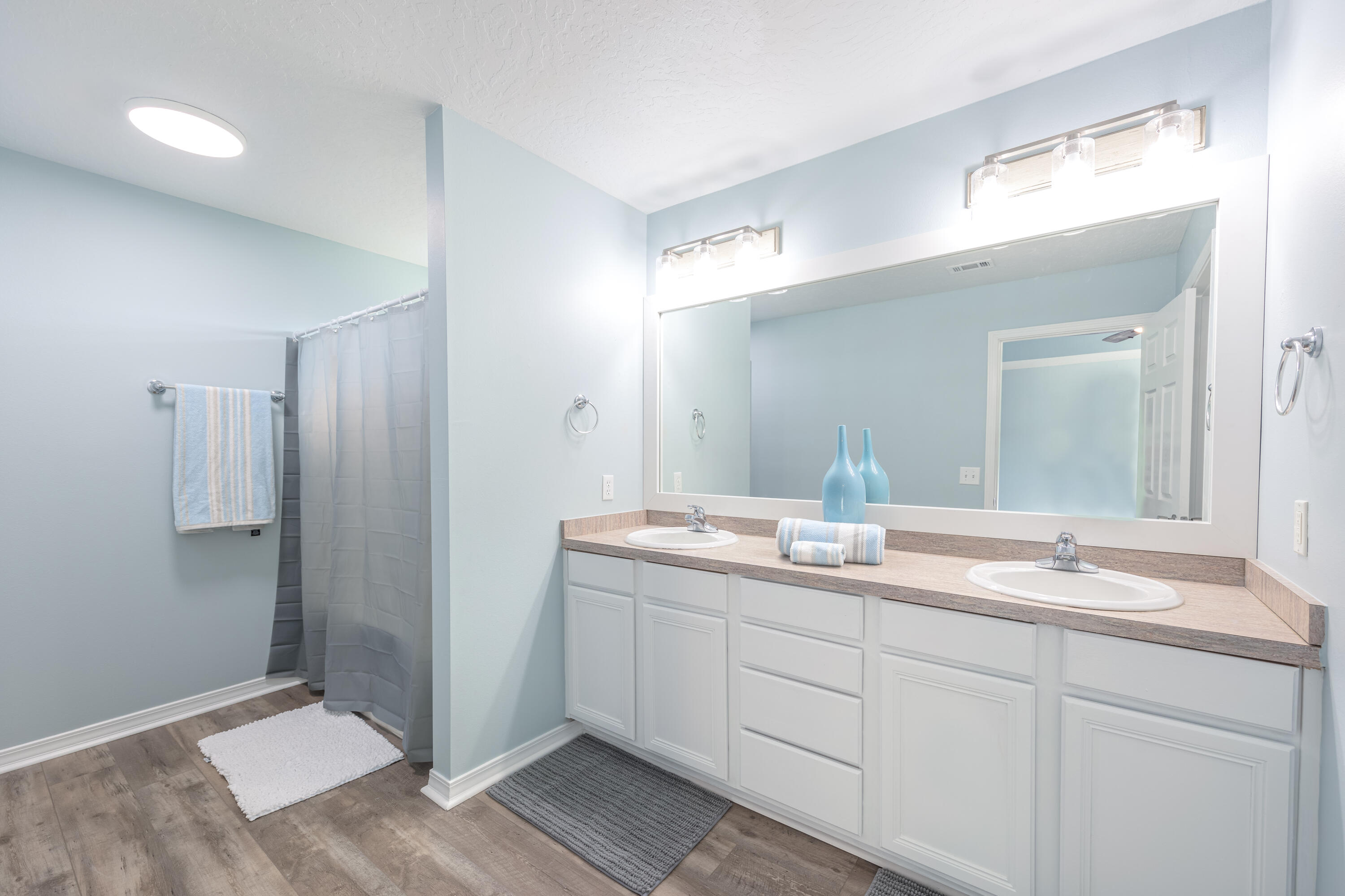 NAVARRE S/D 2ND ADDN - Residential