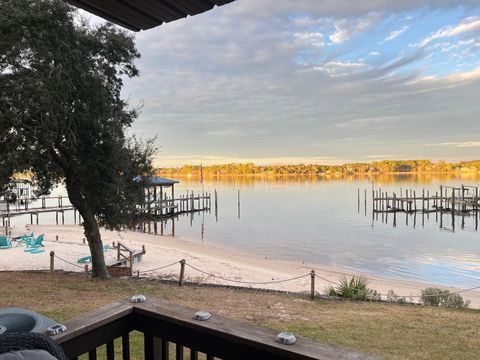 A home in Navarre