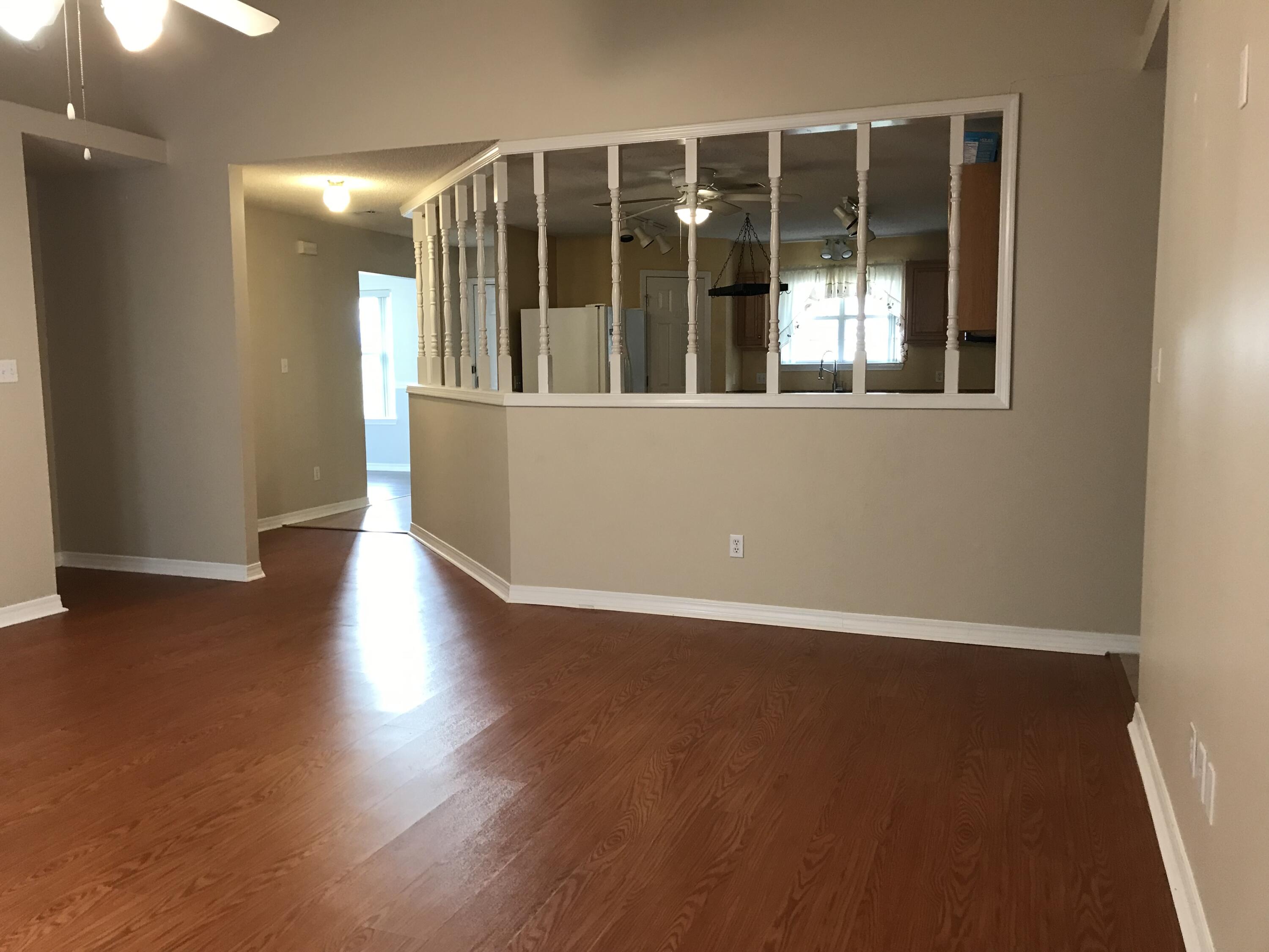 NORTHVIEW ESTATES 3RD ADDN - Residential Lease