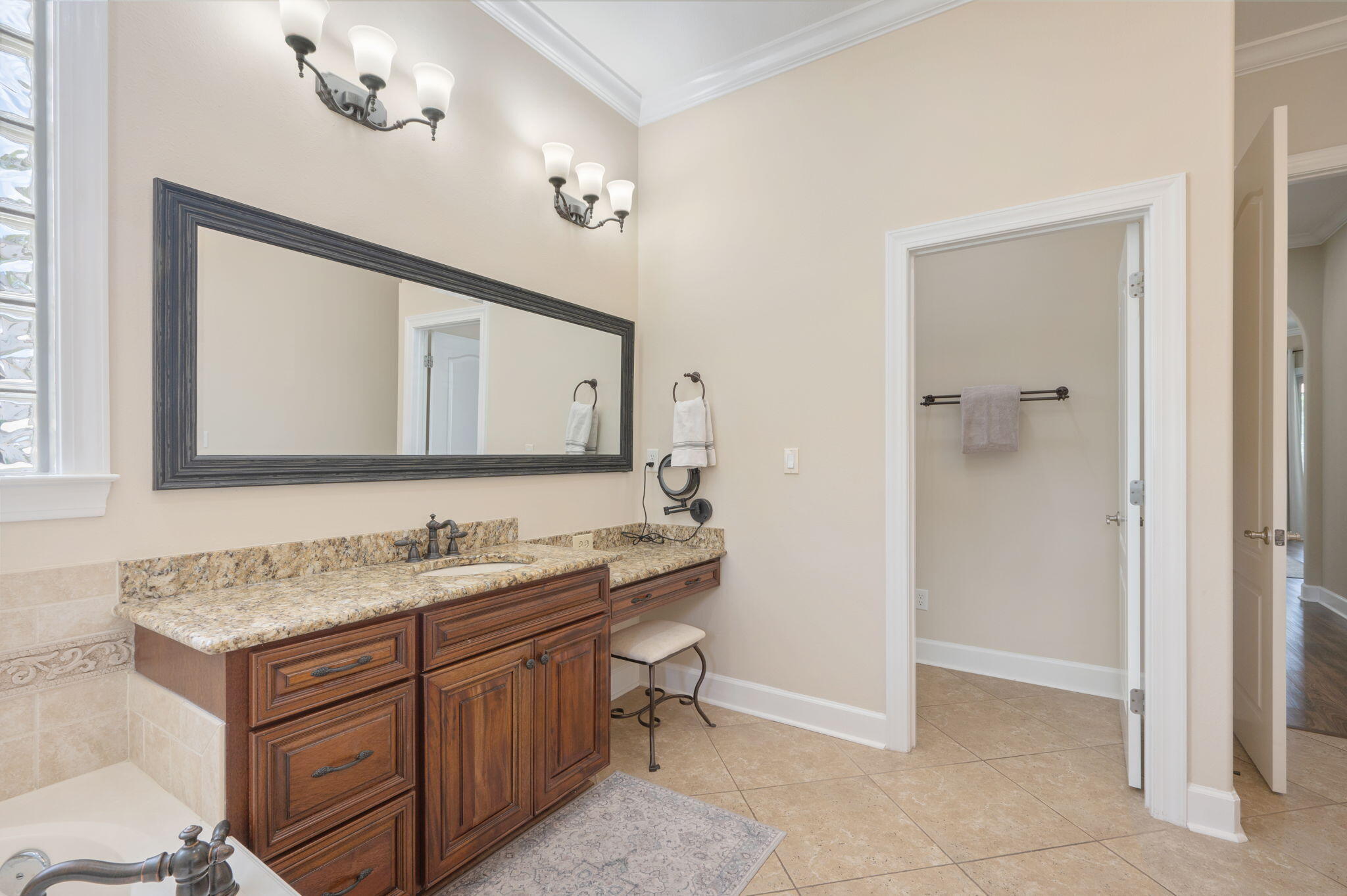 GLENLAKE PH 2 - Residential