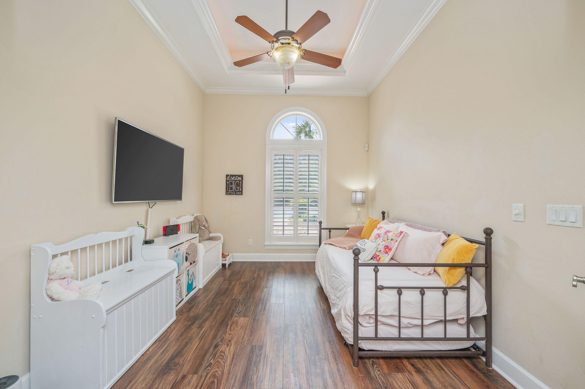 GLENLAKE PH 2 - Residential