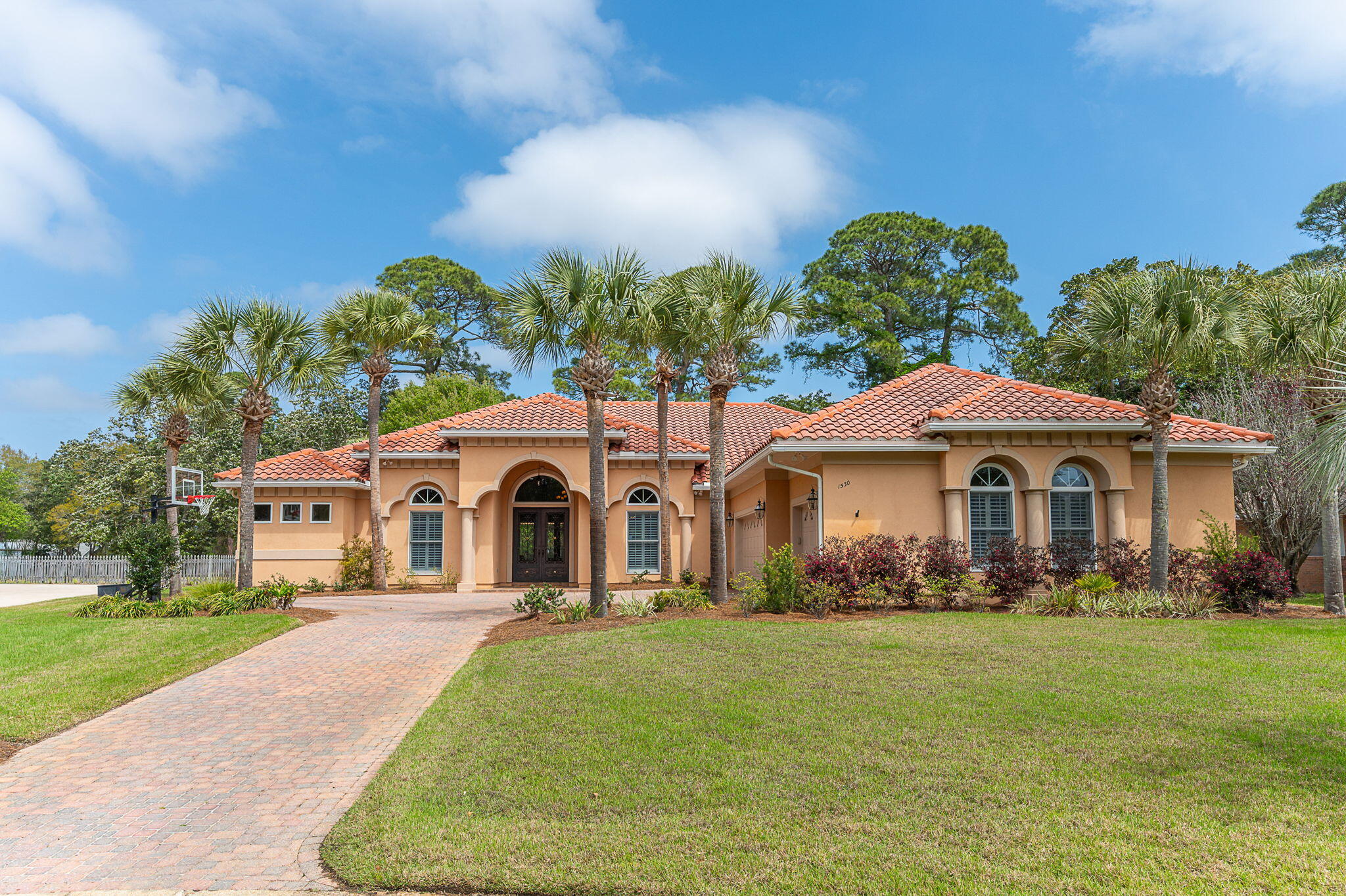 GLENLAKE PH 2 - Residential