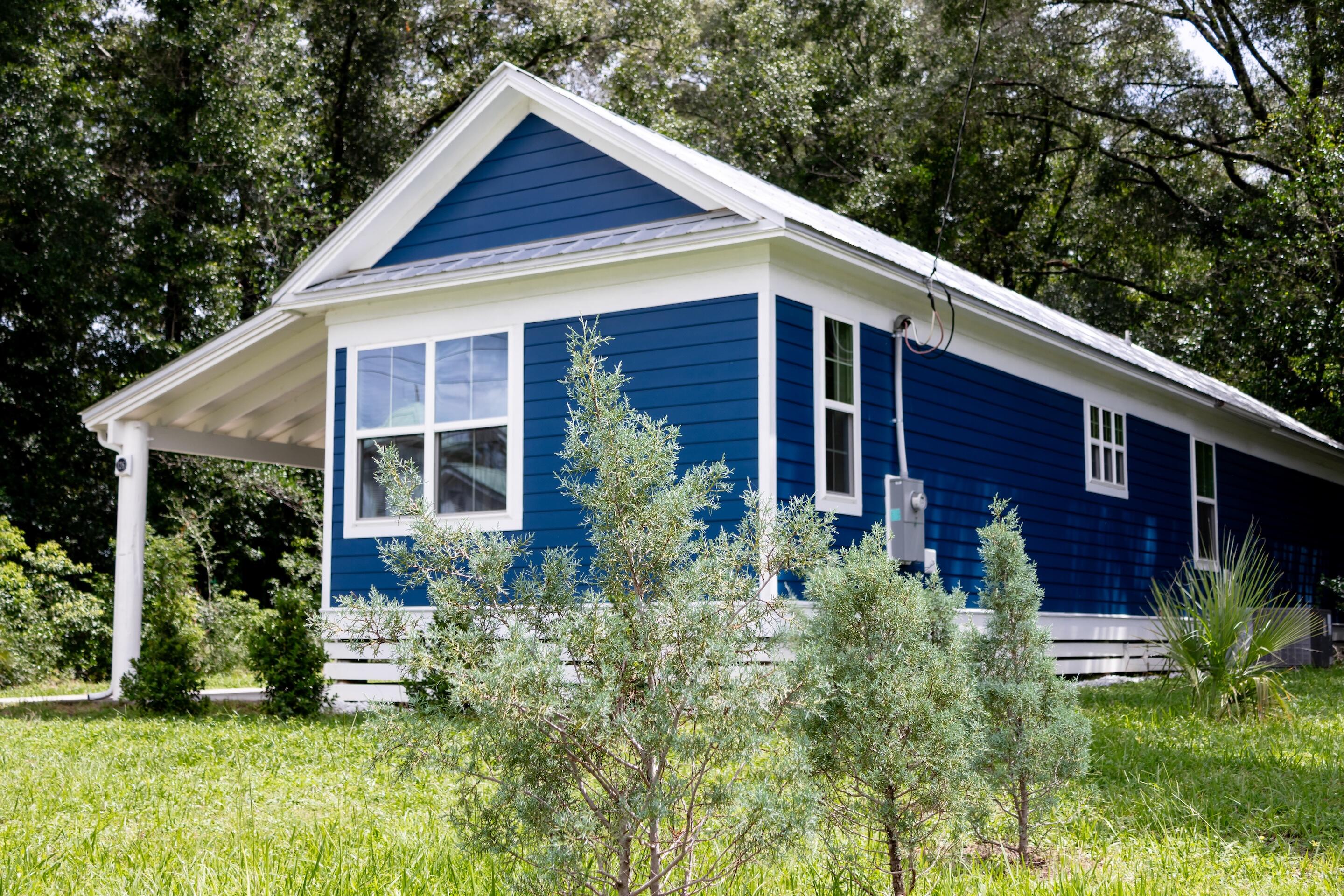 TOWN OF DEFUNIAK SPRINGS - Residential