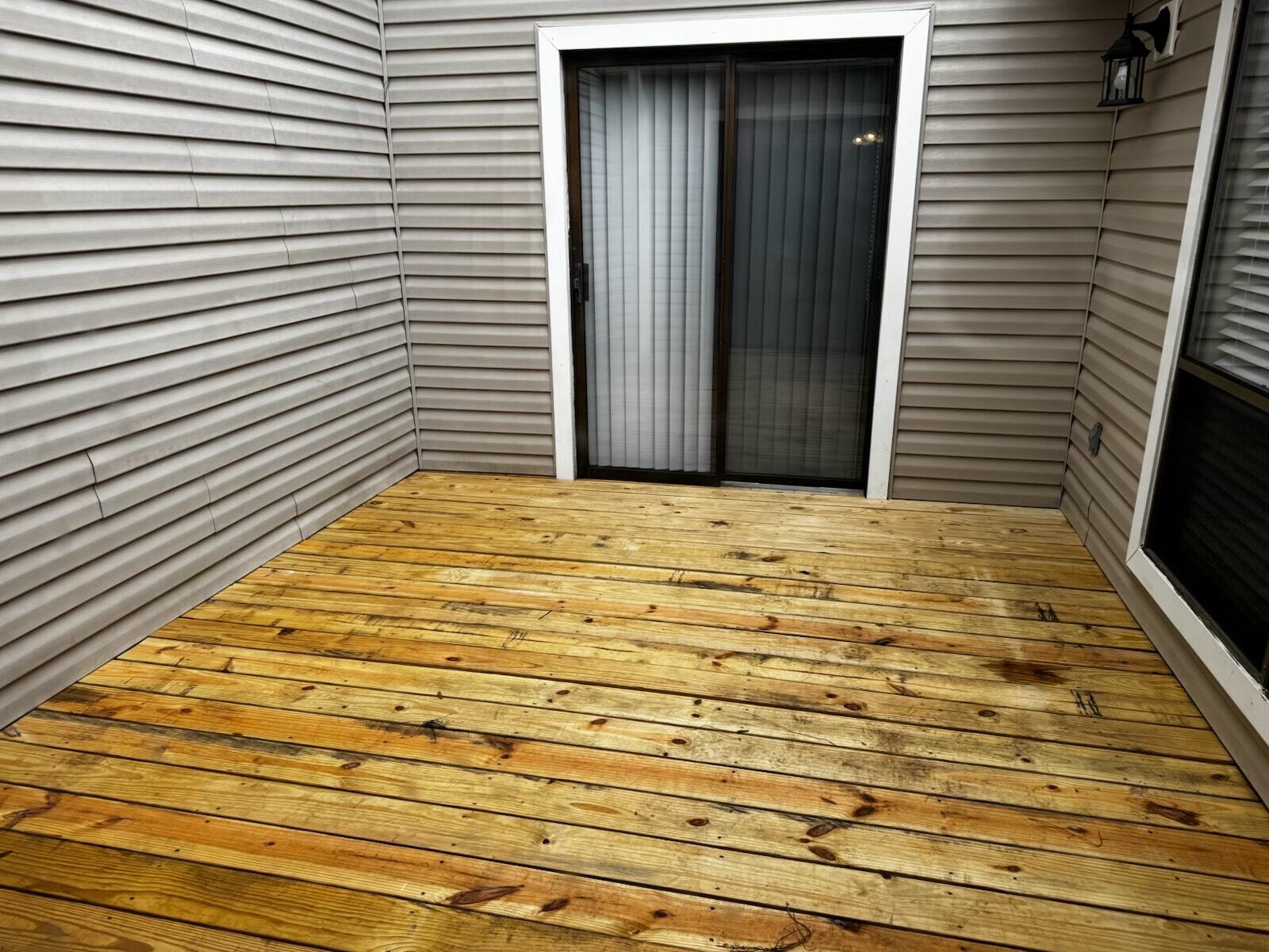 DONLABROOK GARDYNS - Residential Lease