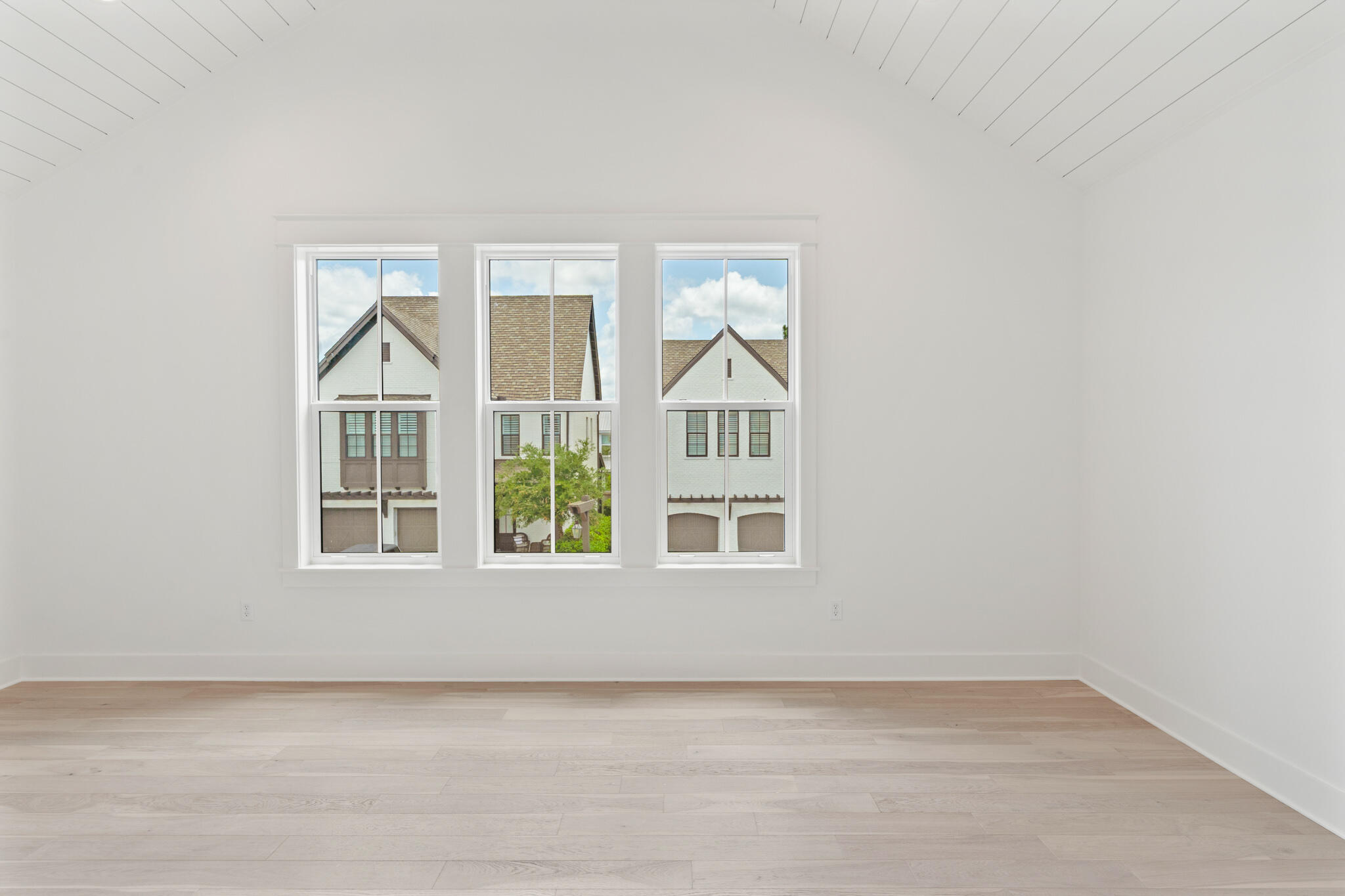 Ridgewalk - Residential