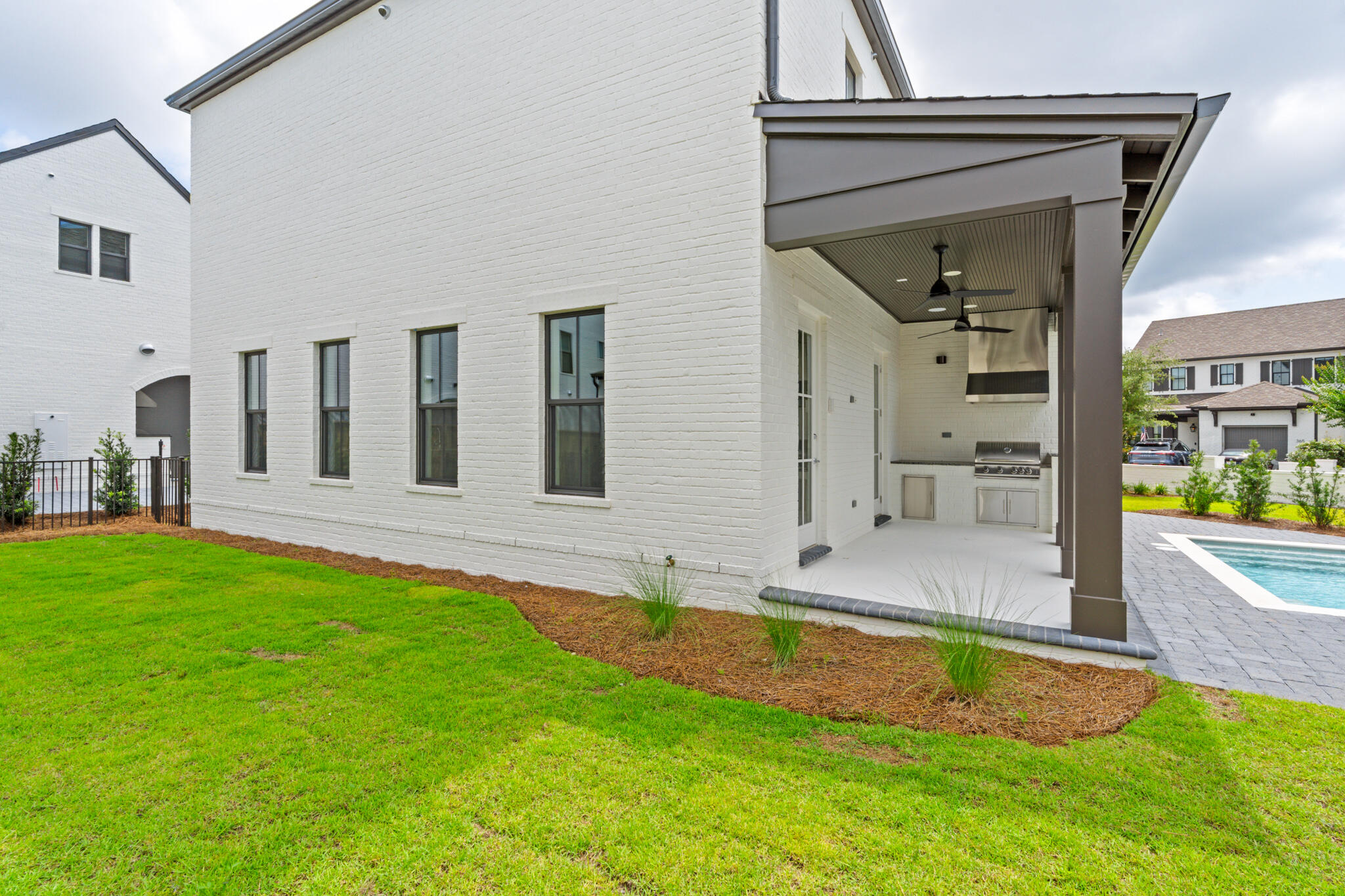 Ridgewalk - Residential