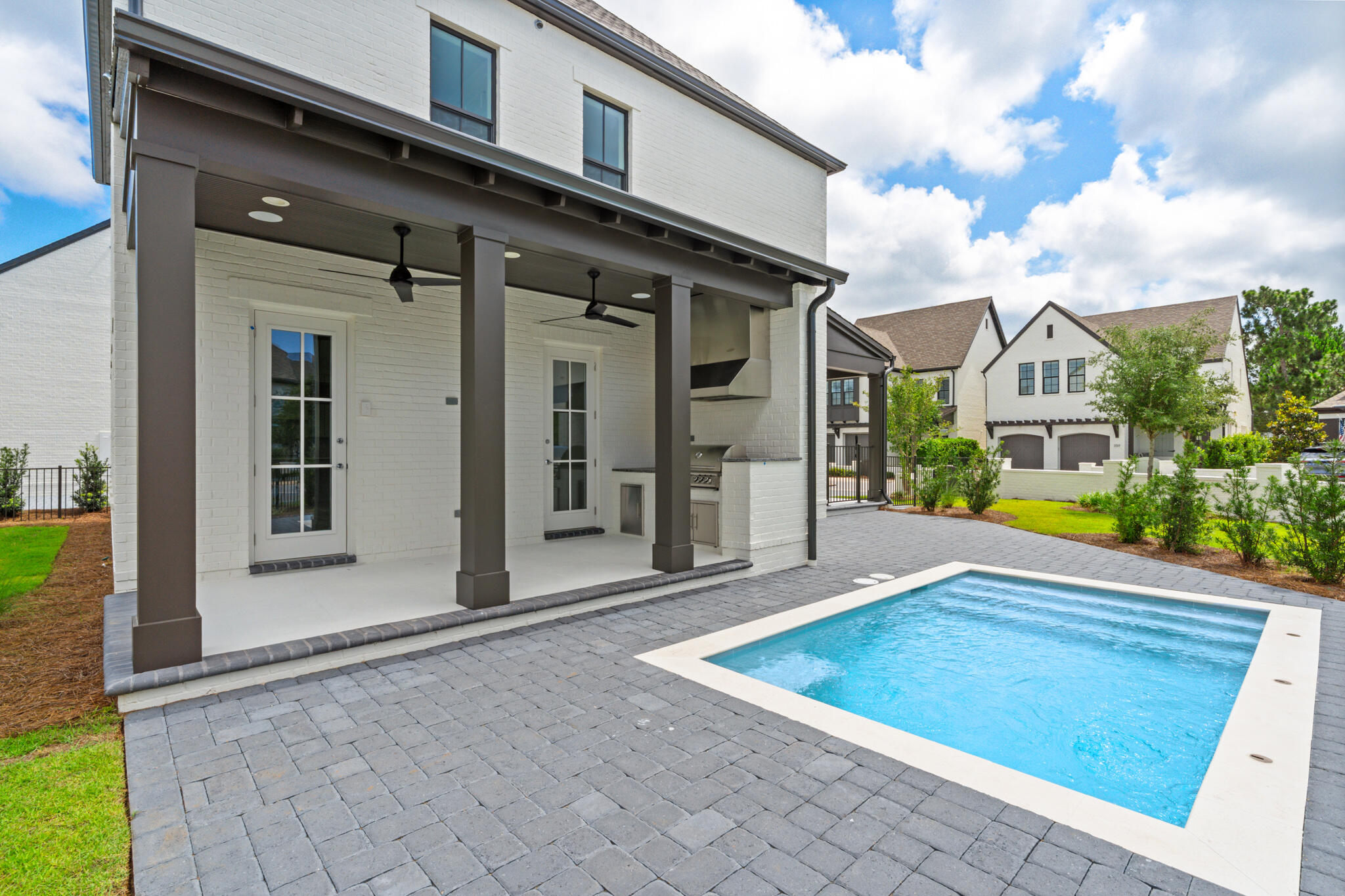 Ridgewalk - Residential