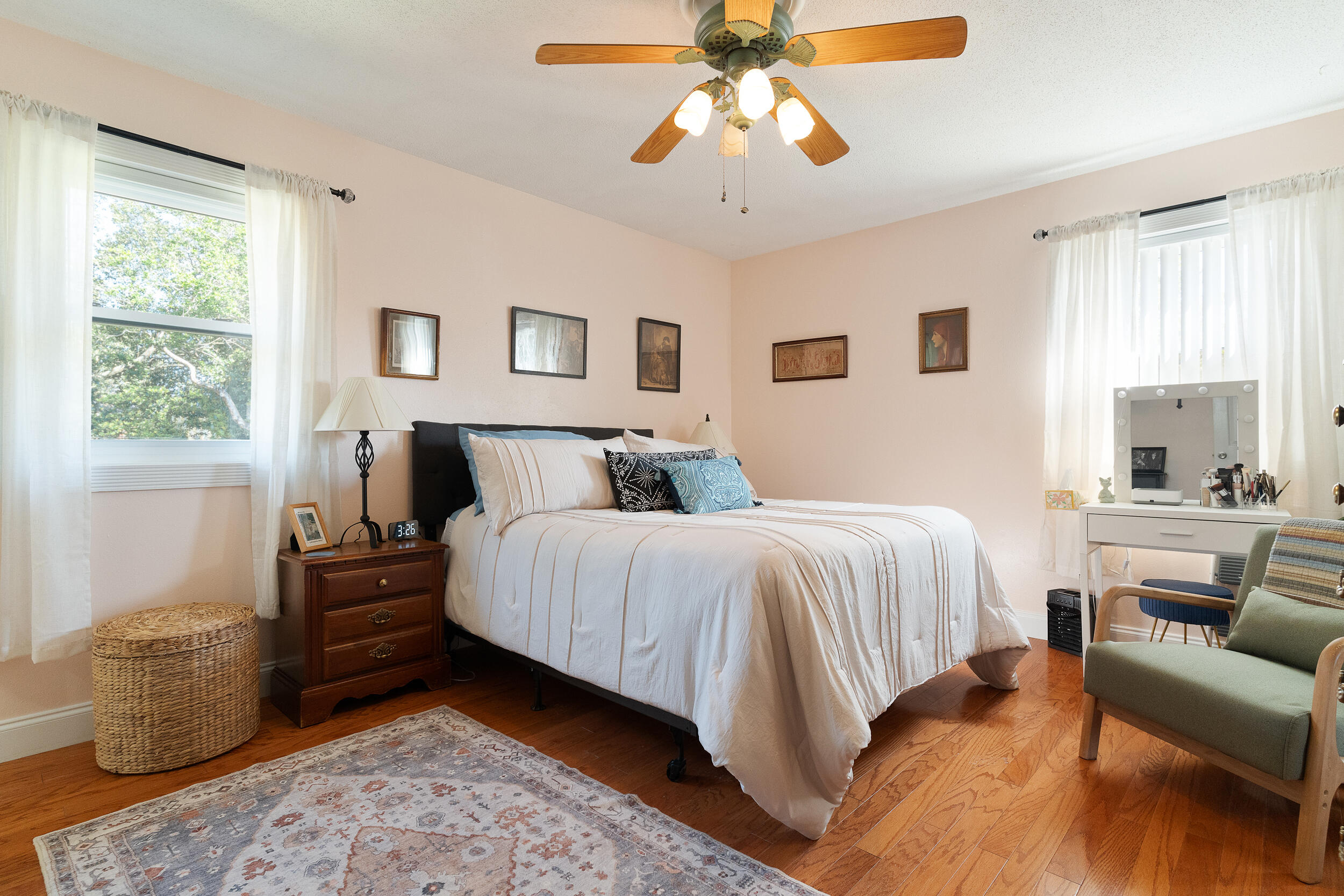 COUNTRY CLUB EST 1ST - Residential