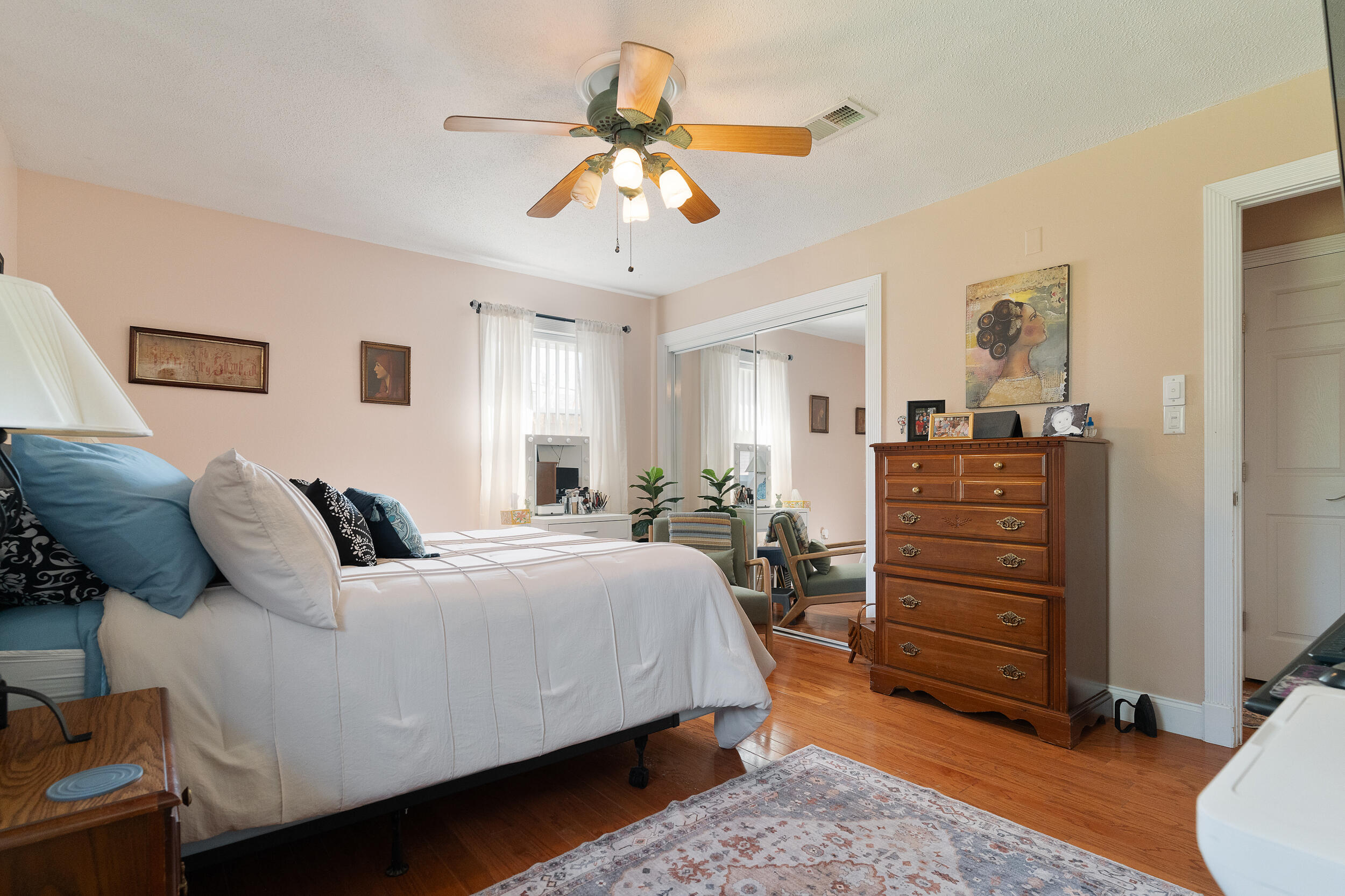 COUNTRY CLUB EST 1ST - Residential