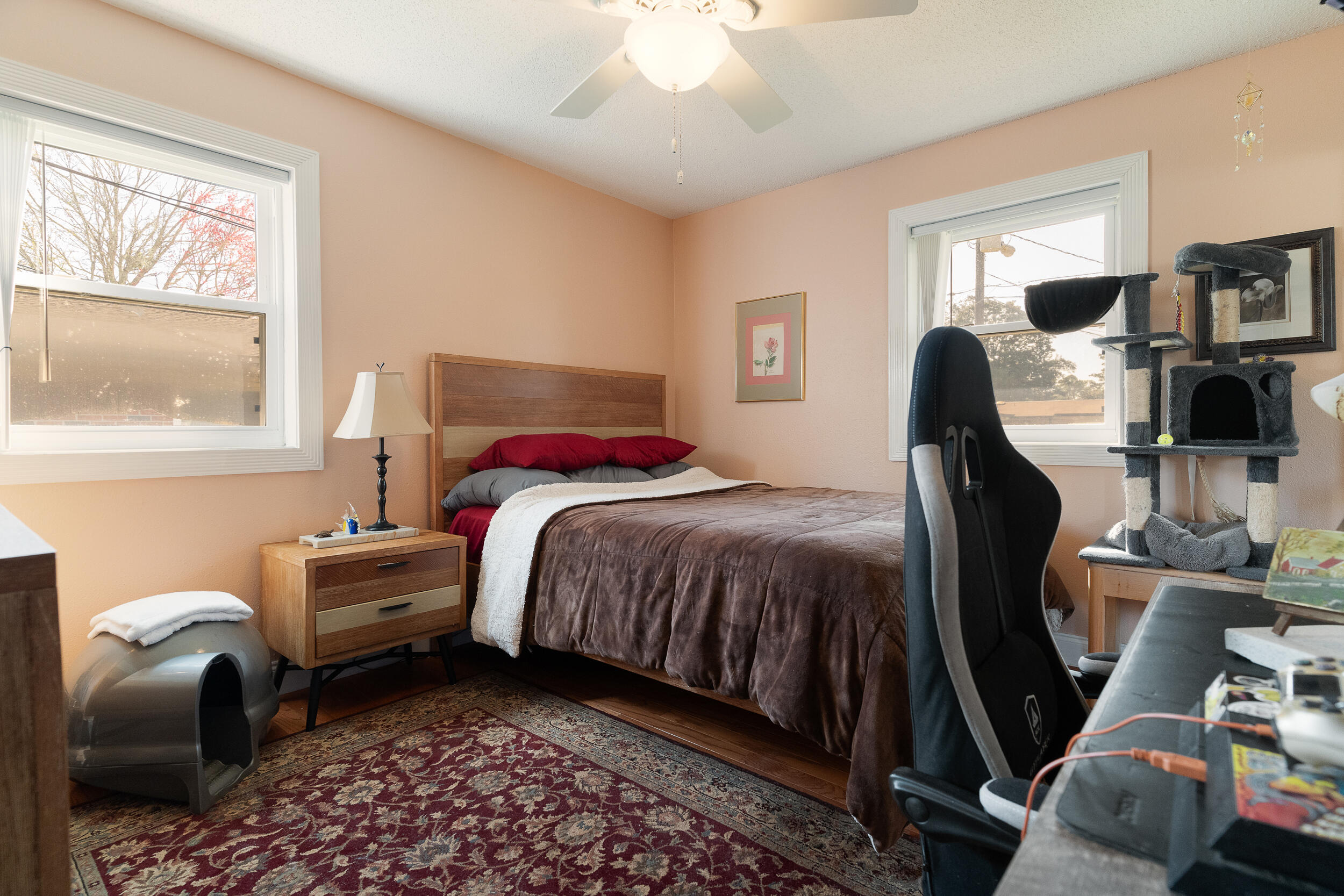 COUNTRY CLUB EST 1ST - Residential