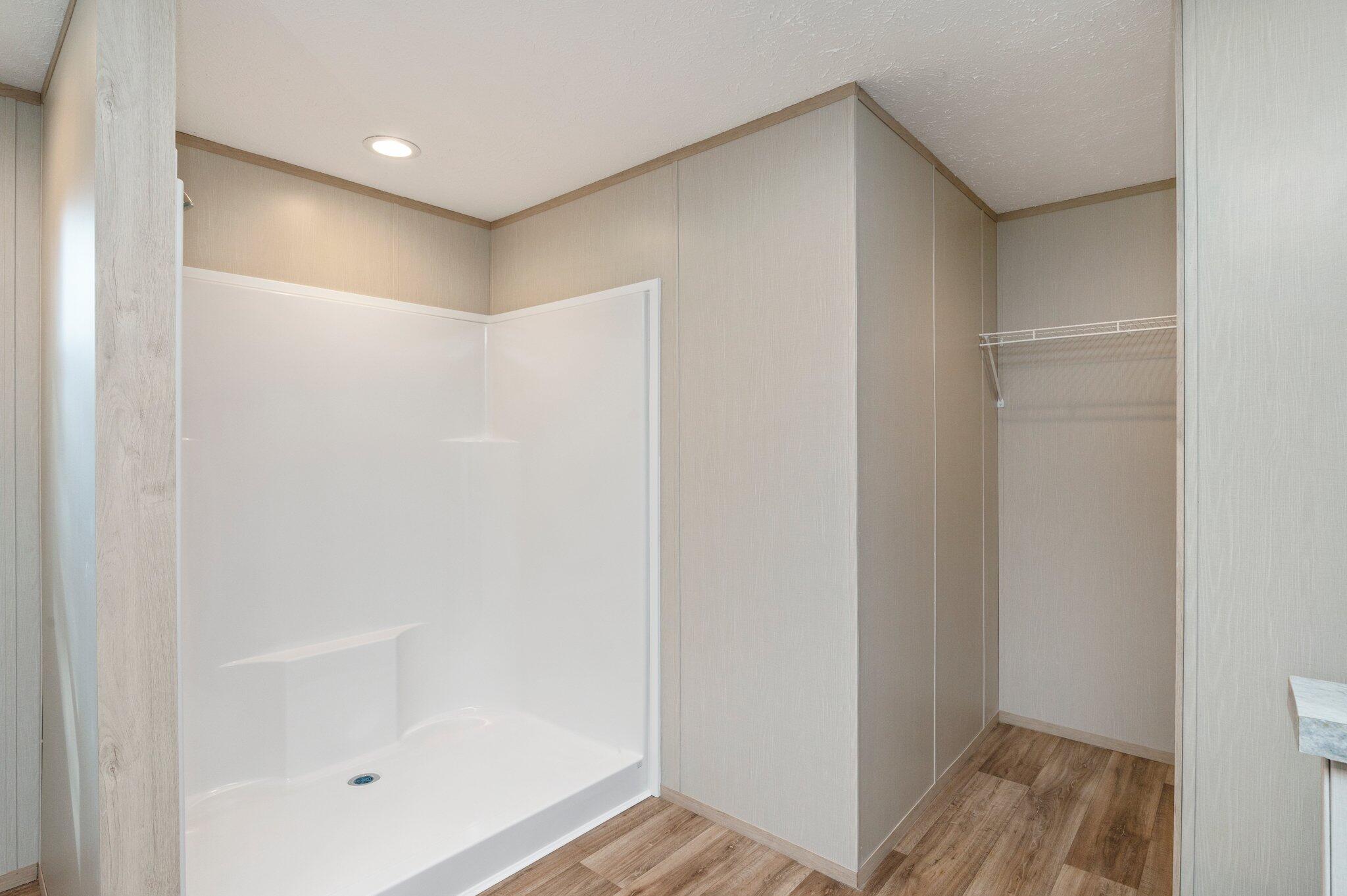 OAKWOOD HILLS UNIT 3 - Residential