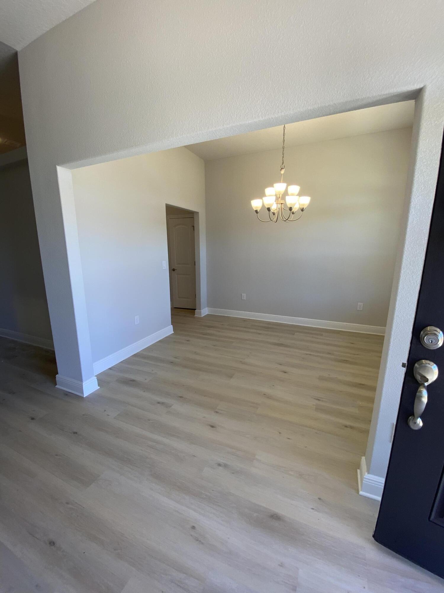 CHARLESTON PLACE - Residential