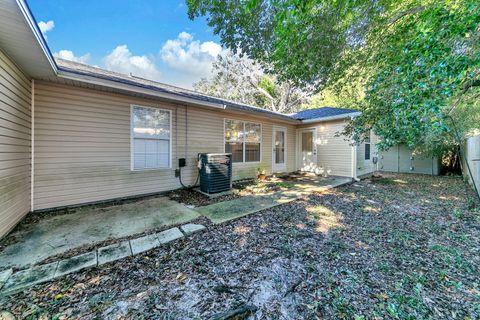 A home in Fort Walton Beach