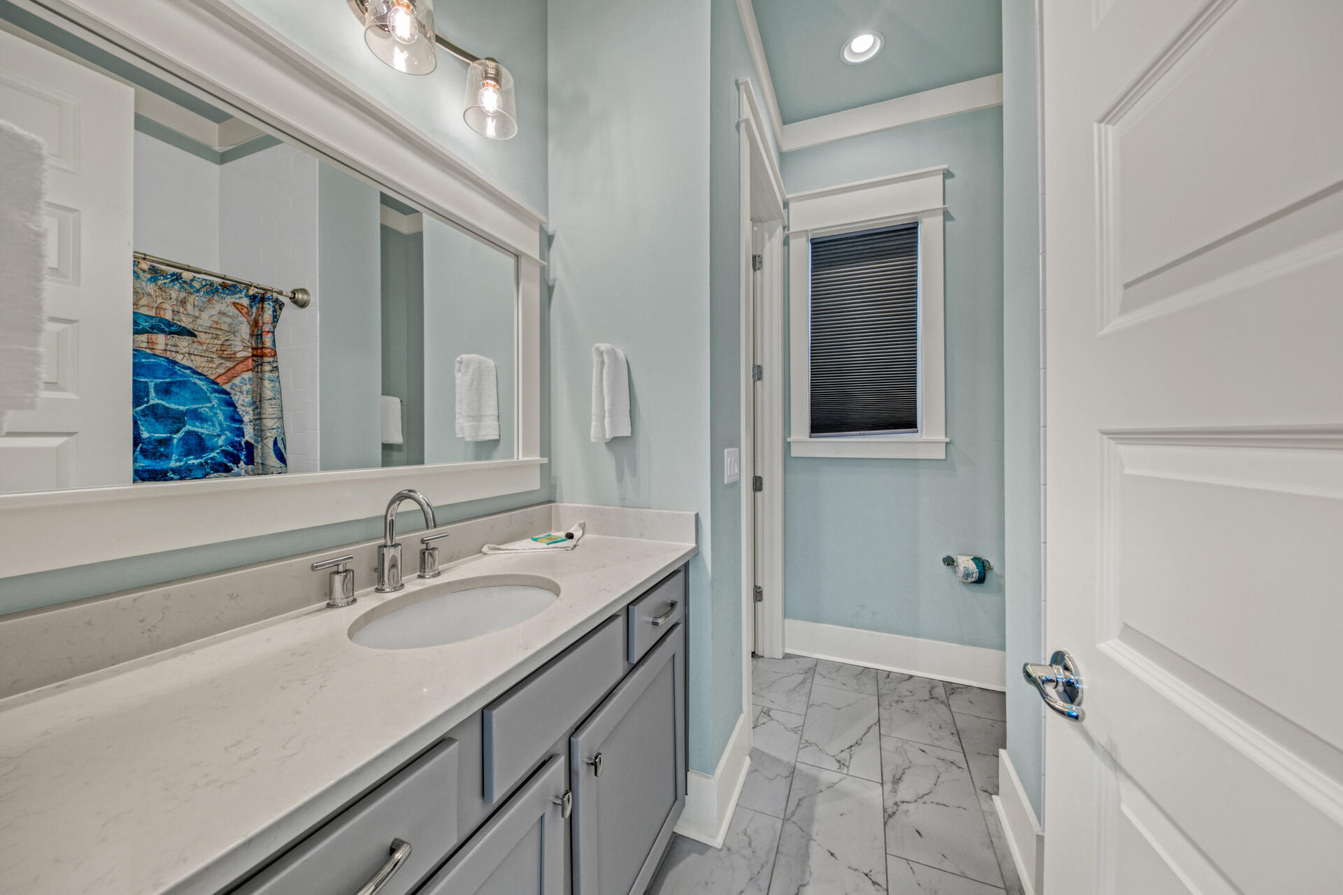 HIDDEN PALMS - Residential