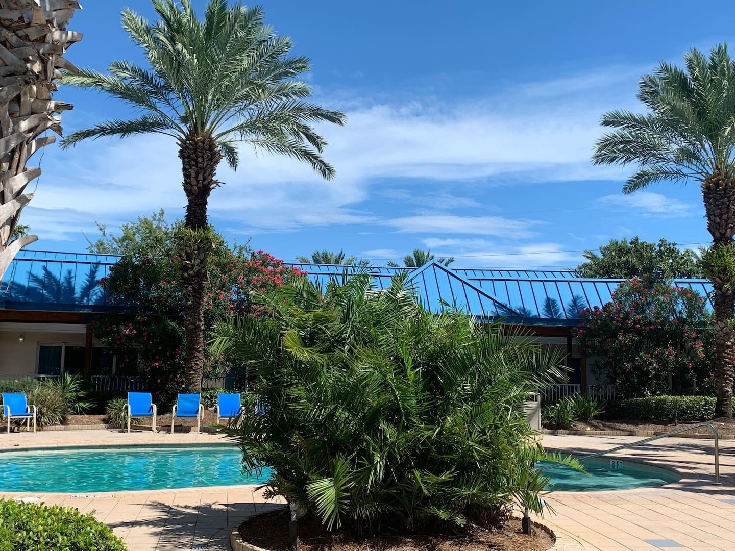 THE PALMS OF DESTIN - Residential