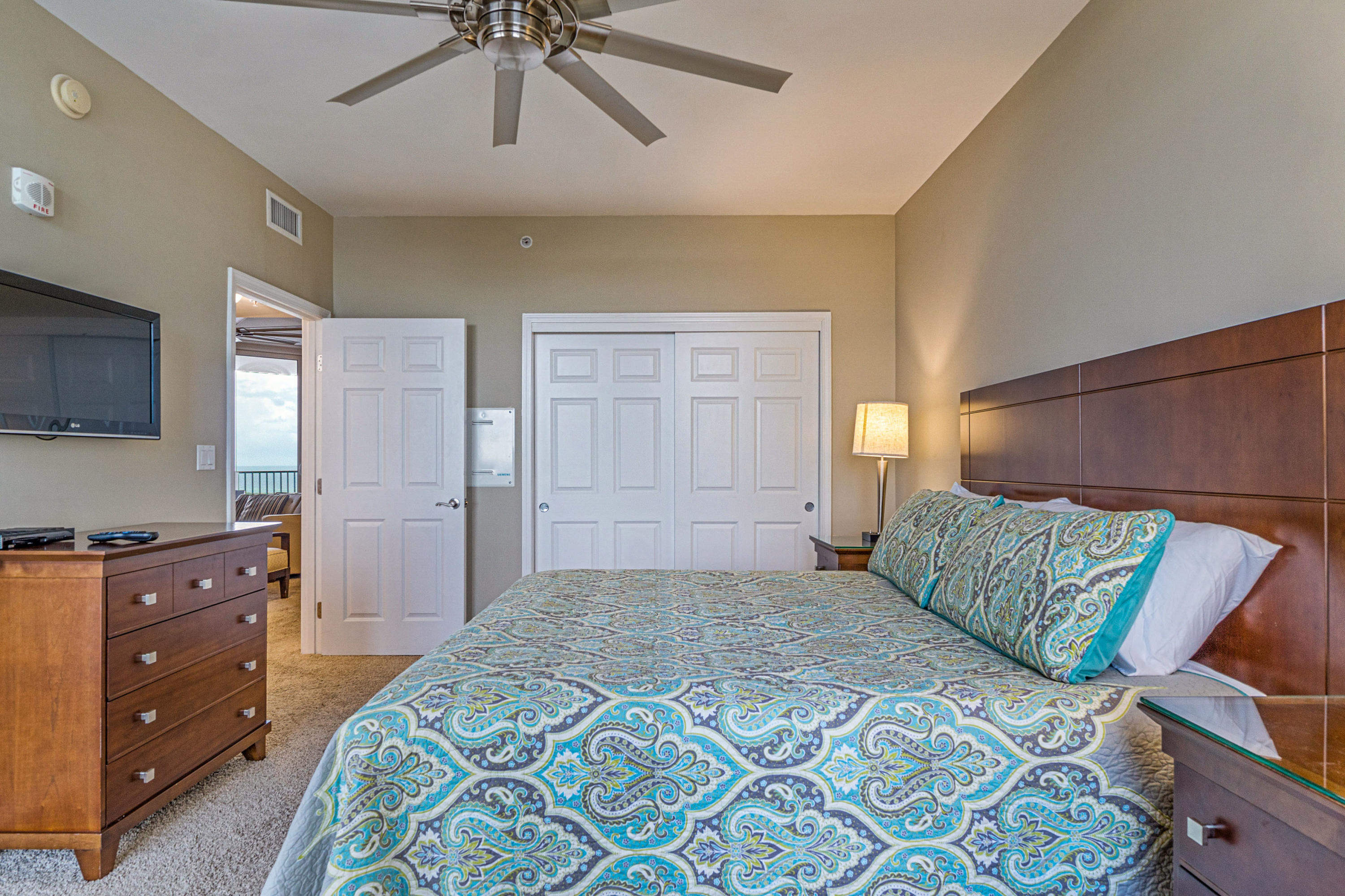 THE PALMS OF DESTIN - Residential