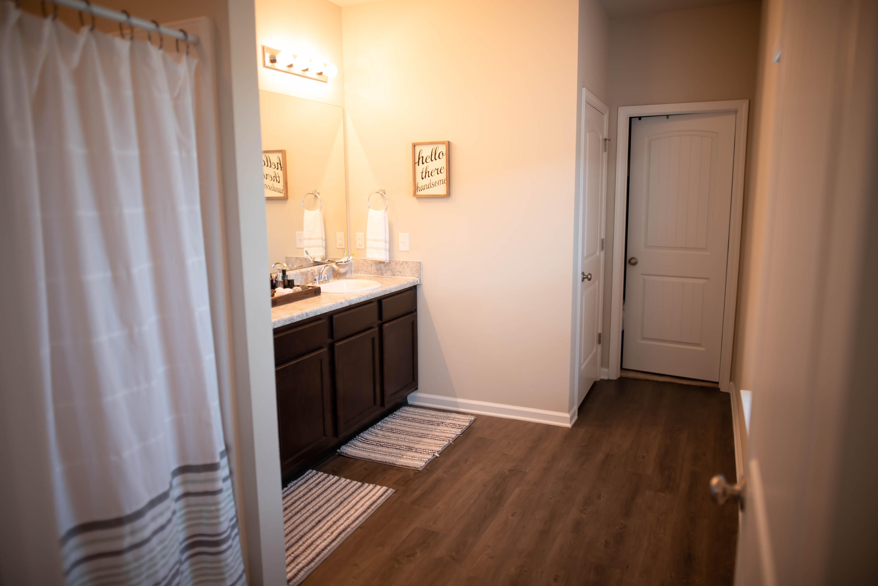 HAMMOCK BAY - Residential