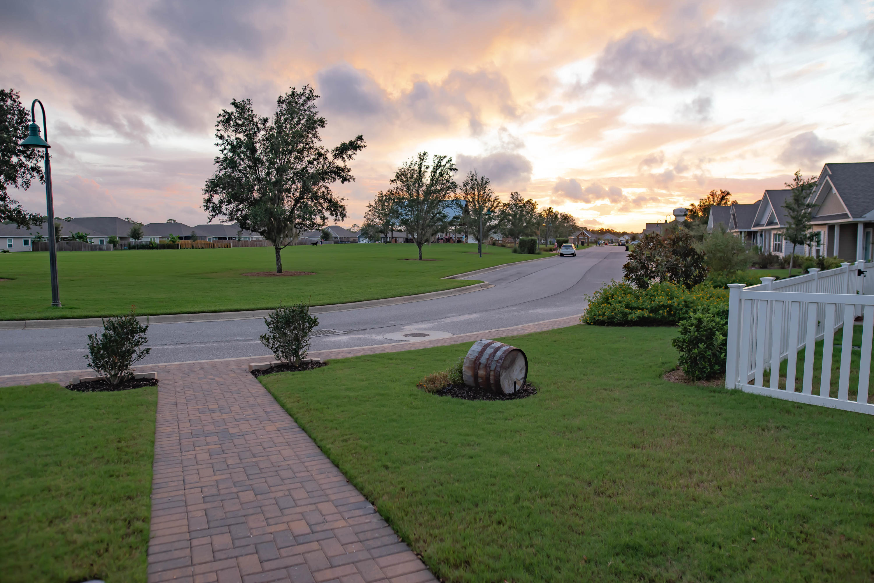 HAMMOCK BAY - Residential