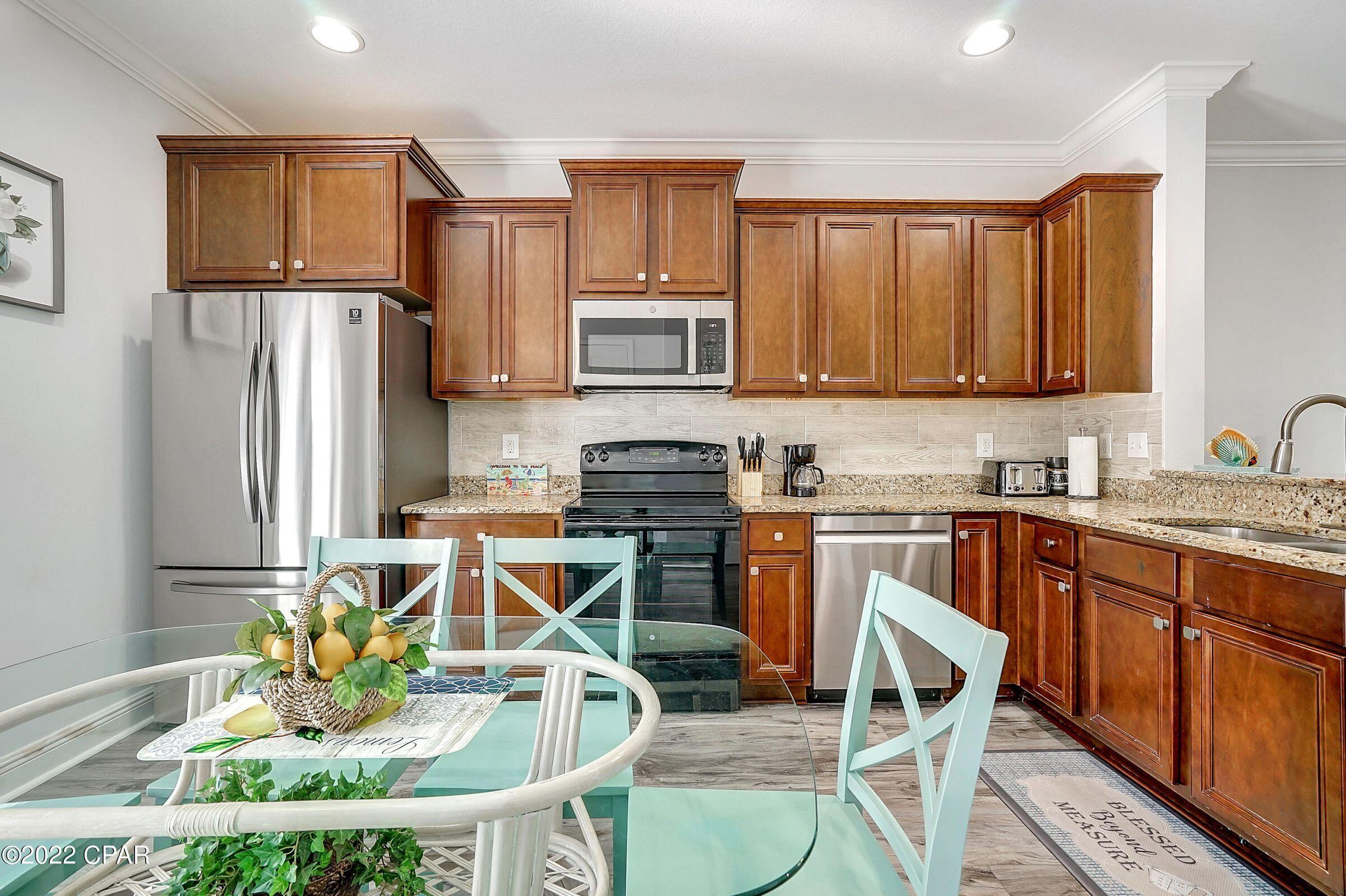 WEST SHORE PLACE - Residential