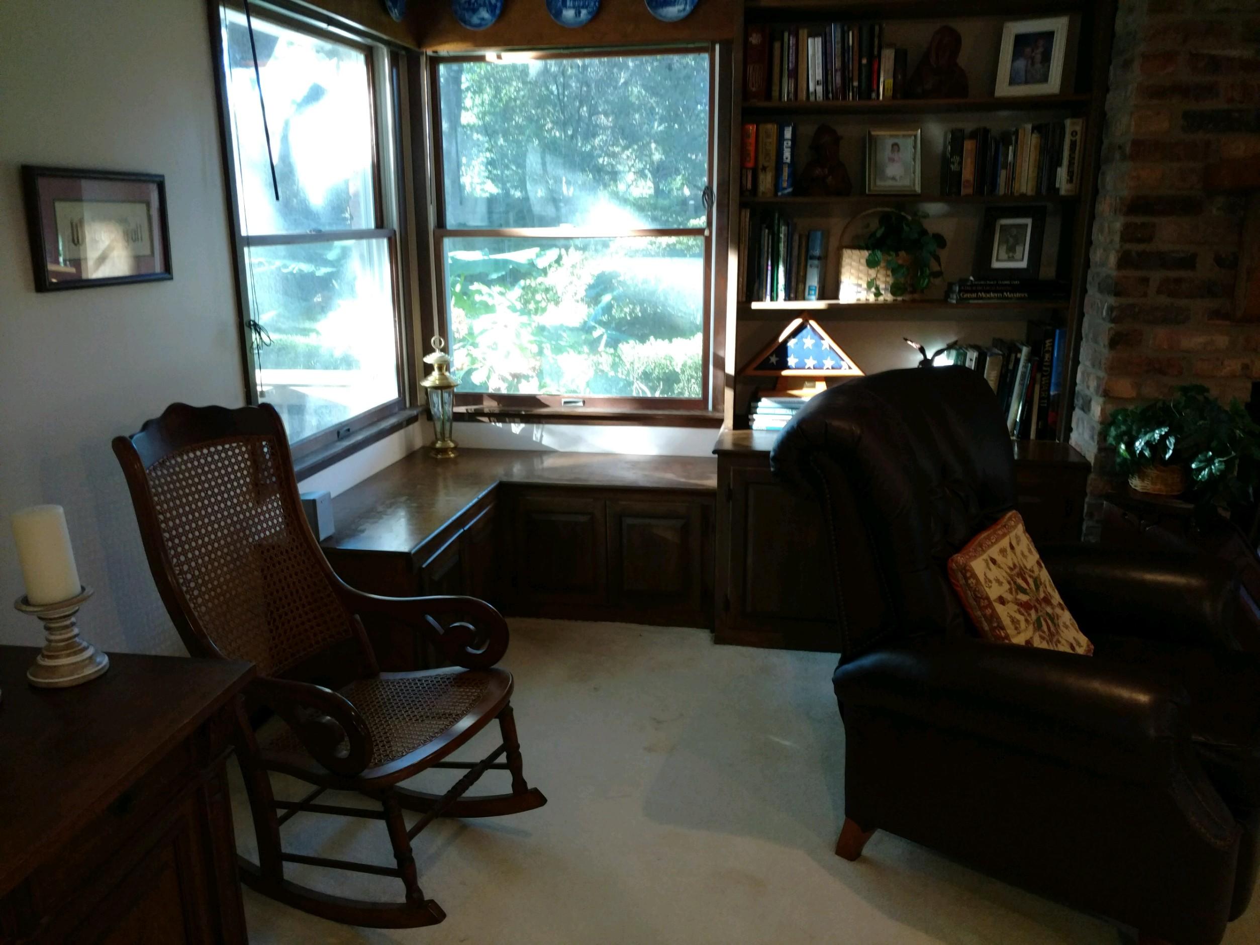 COUNTRY CLUB ESTATES - Residential