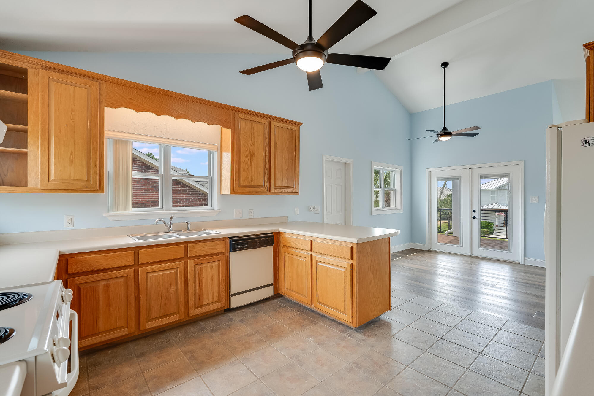 EMERALD POINTE PLAT 3 - Residential