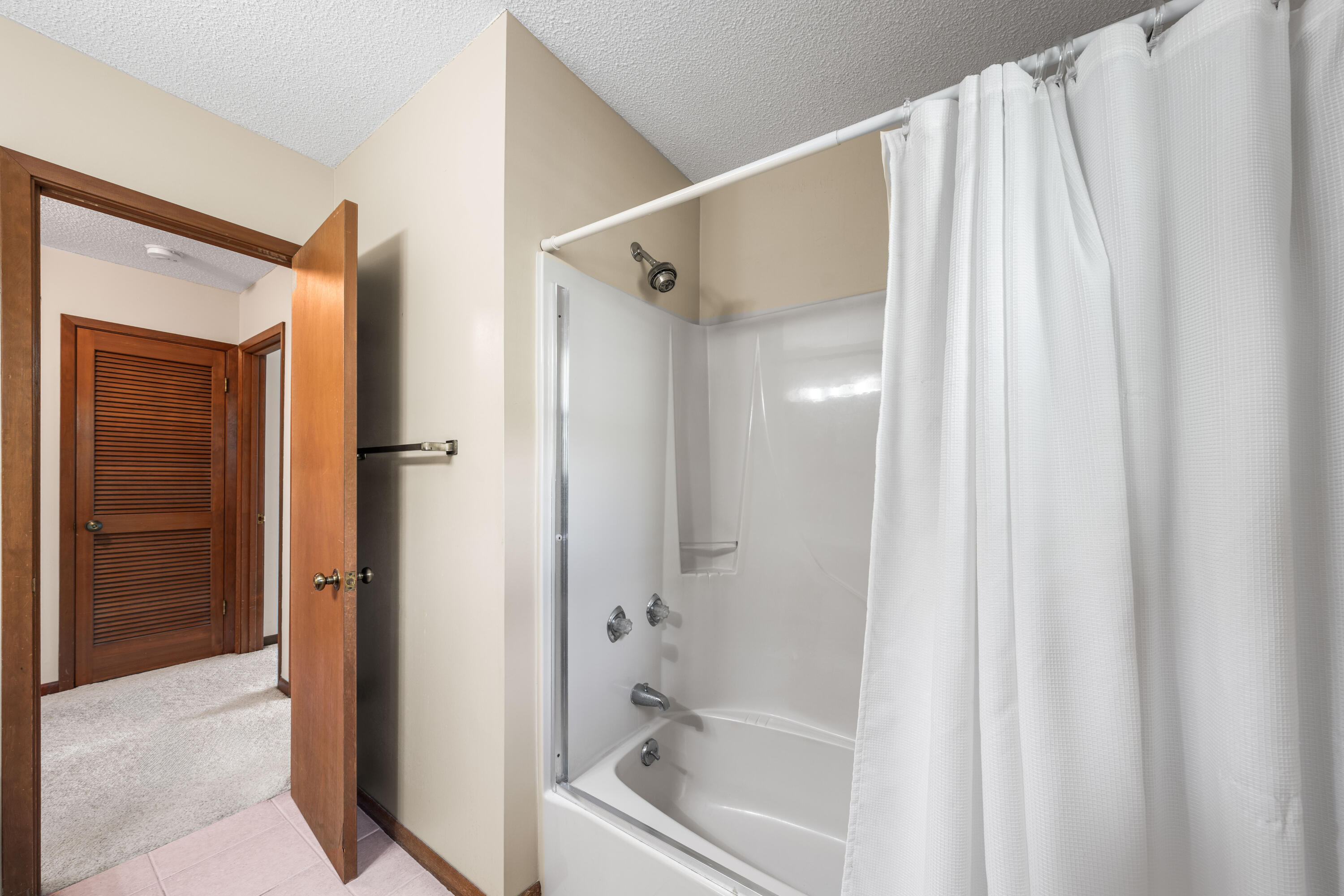 FOUR MILE VILLAGE - Residential