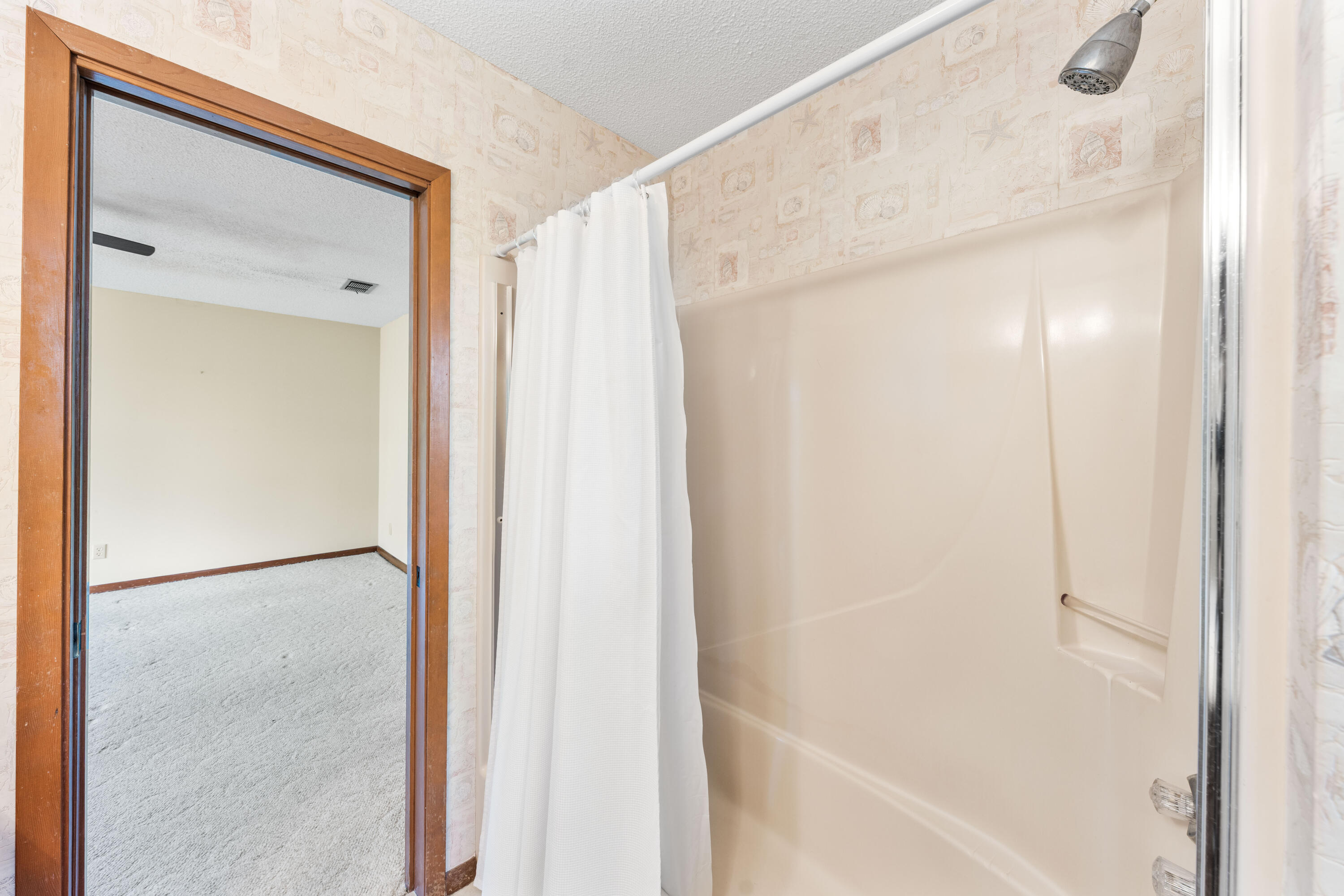 FOUR MILE VILLAGE - Residential