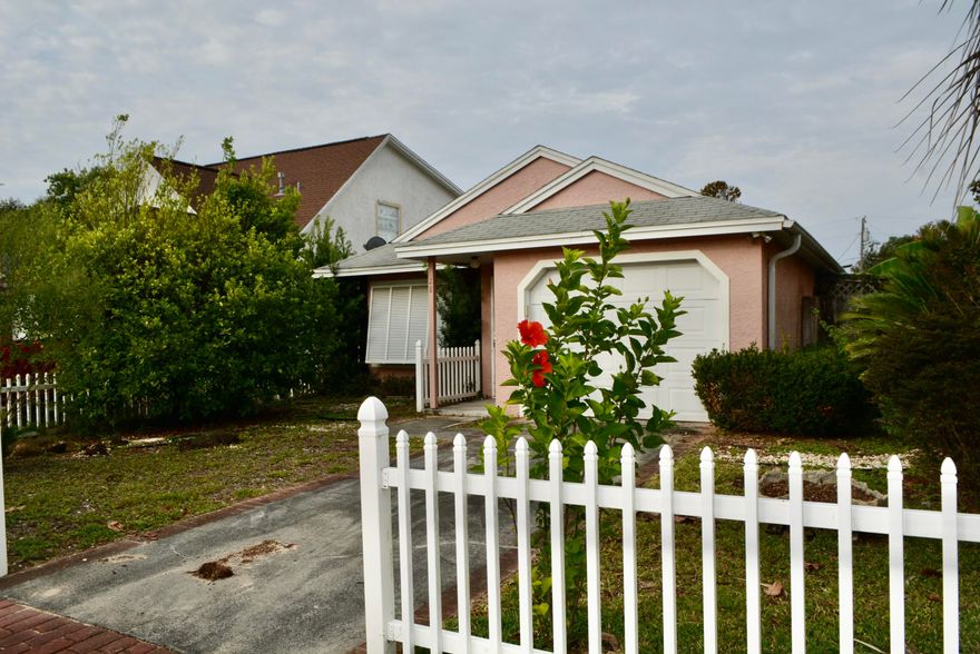 REO. Located in the Heart of Destin!! This charming subdivision is perfectly situated so you can walk to the Harbor for Dinner or Entertainment! 2 Bedroom/2 Bath Florida Cottage is low maintenance with Stucco Siding, Privacy Fenced Backyard and 2 Deck Areas! Open Floor plan in Large Living Area. This home also features a 1 Car Attached Garage. Loads of potential in this home.. call for more information!