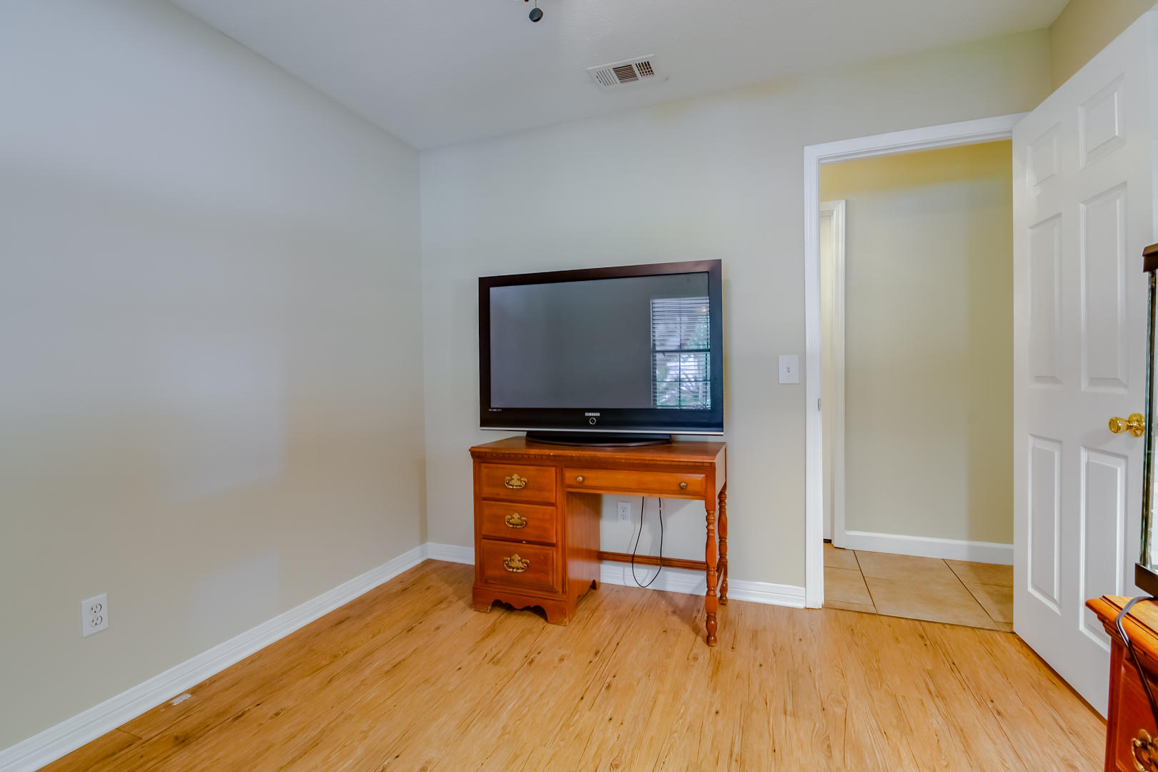 LYNN HAVEN - Residential