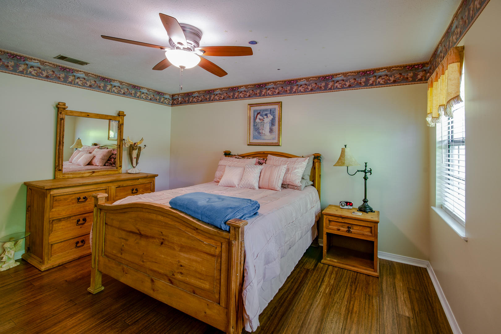 LYNN HAVEN - Residential