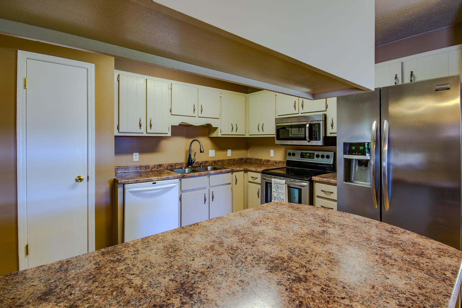 LYNN HAVEN - Residential